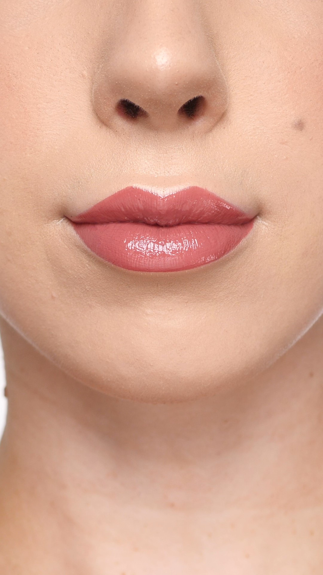 Glossy lips today
*product gifted in pr

#LTKBeauty