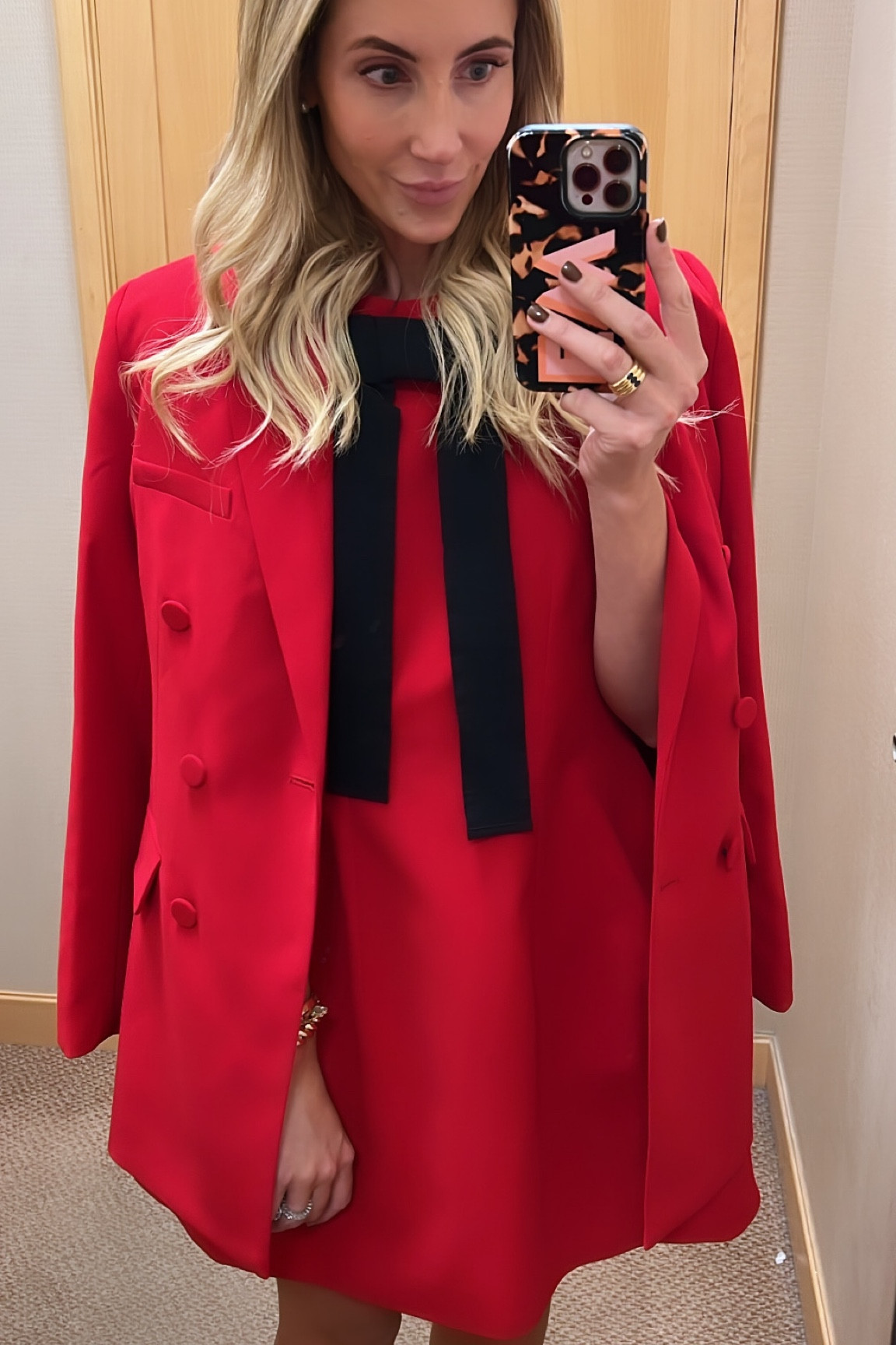 Holy!!!! This red bow dress is giving major Valentino vibes for a fraction of the cost. 

#LTKSeasonal #LTKGiftGuide #LTKHoliday