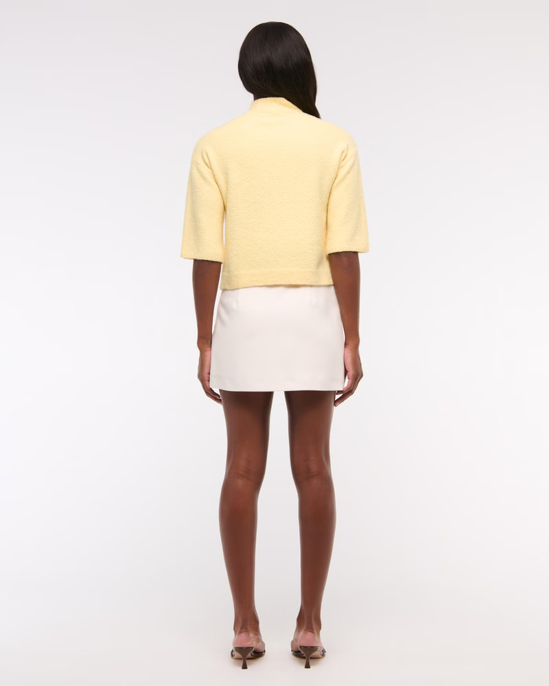 Back Button | Abercrombie & Fitch (US)