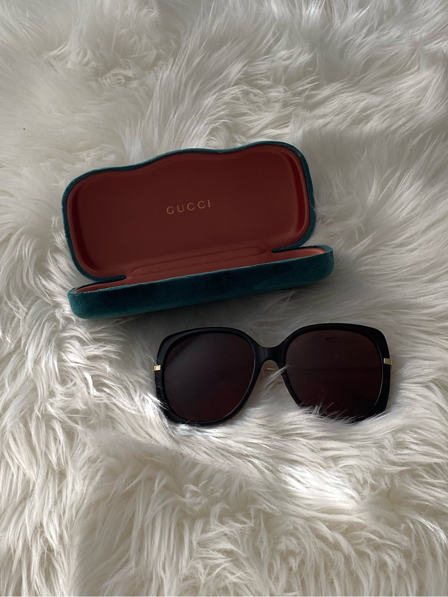 Gucci, gucci sunglasses, best sunglasses, travel, resort style, poolside, beach vacation, sabic platform 

#LTKstyletip #LTKtravel