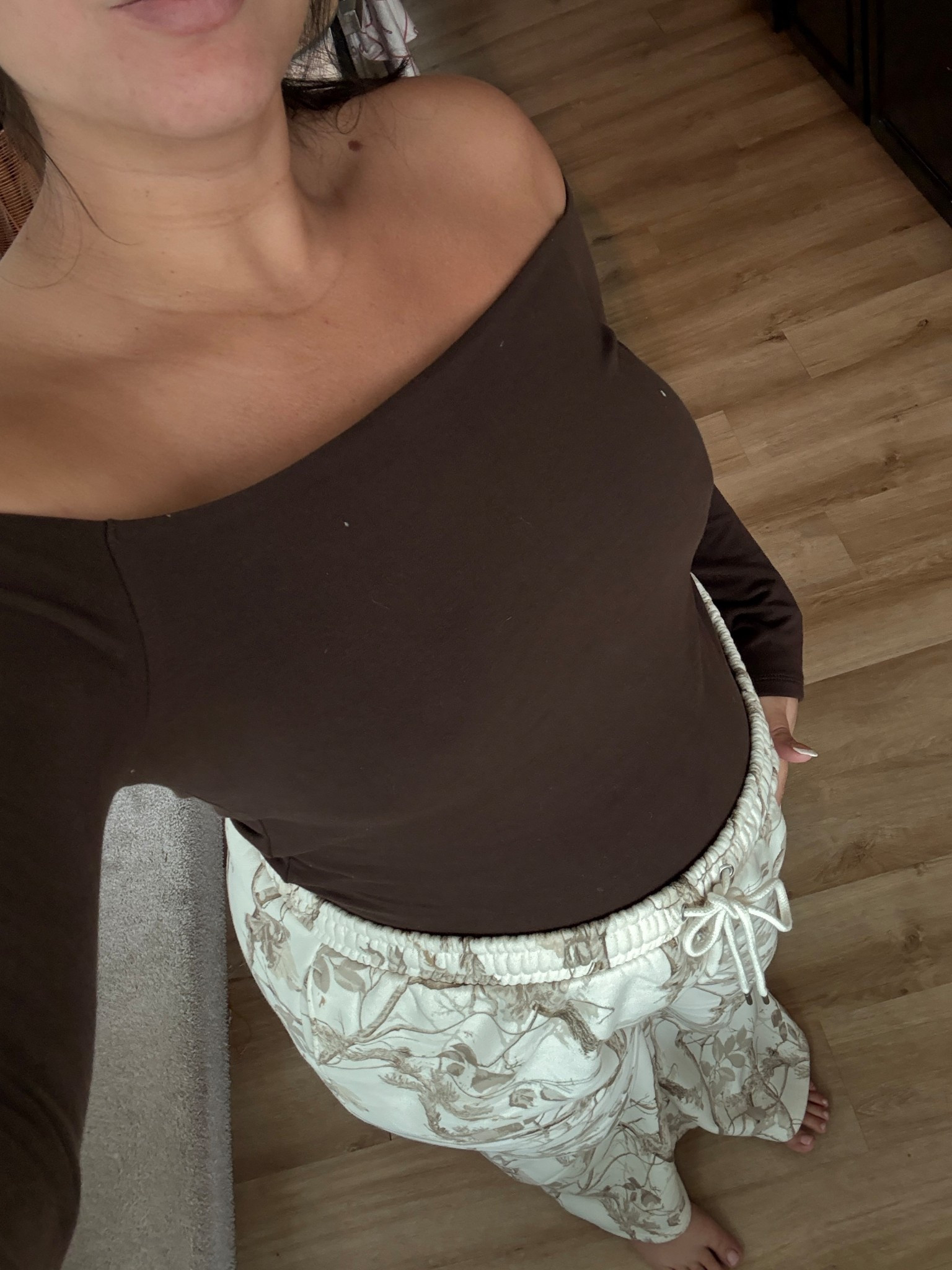 Size xl camo sweatpants, xl off shoulder top code AFBONNIE #Ad #AbercrombiePartner @Abercrombie
-
-
-
Casual fall outfit, midsize outfit inspo, fall loungewear, midsize style 

#LTKMidsize #LTKSaleAlert