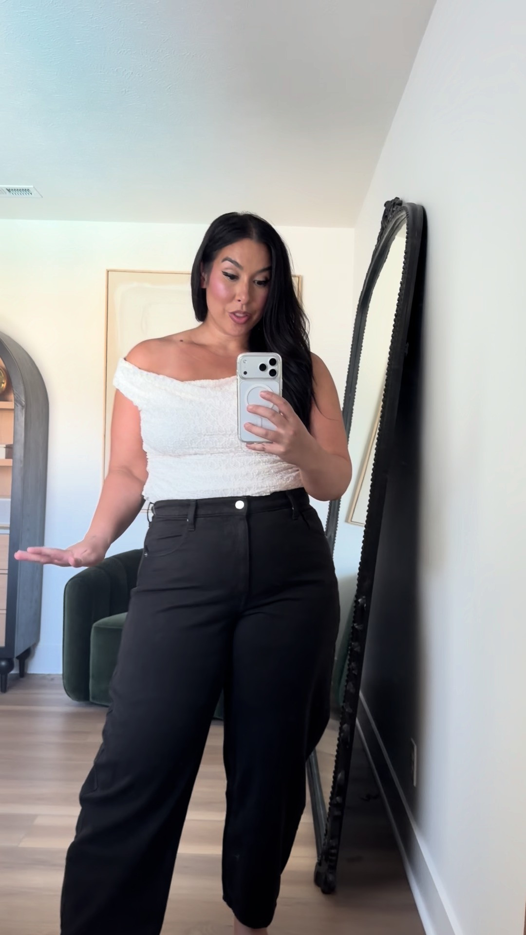 These barrel jeans are soft belly friendly approved! Tops: XL Dresses: XL & 14 Bottoms: 16

target fashion, target finds, target barrel jeans, target dresses, sundress, maxi dress

#LTKSeasonal #LTKMidsize