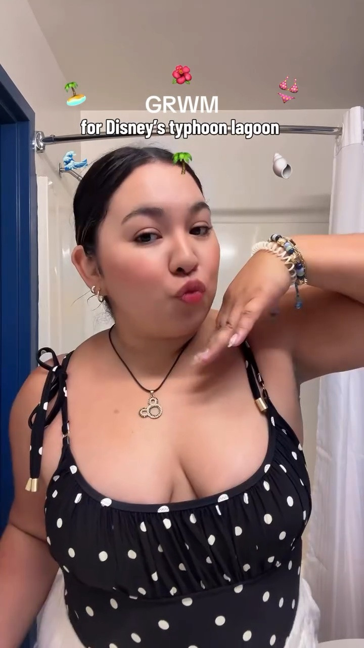 Summer makeup routine for water parks! 🌺
Linked all beauty products used on LTK! 

#summerroutine #makeuproutine #typhoonlagoon #disneyedition #grwmmakeup