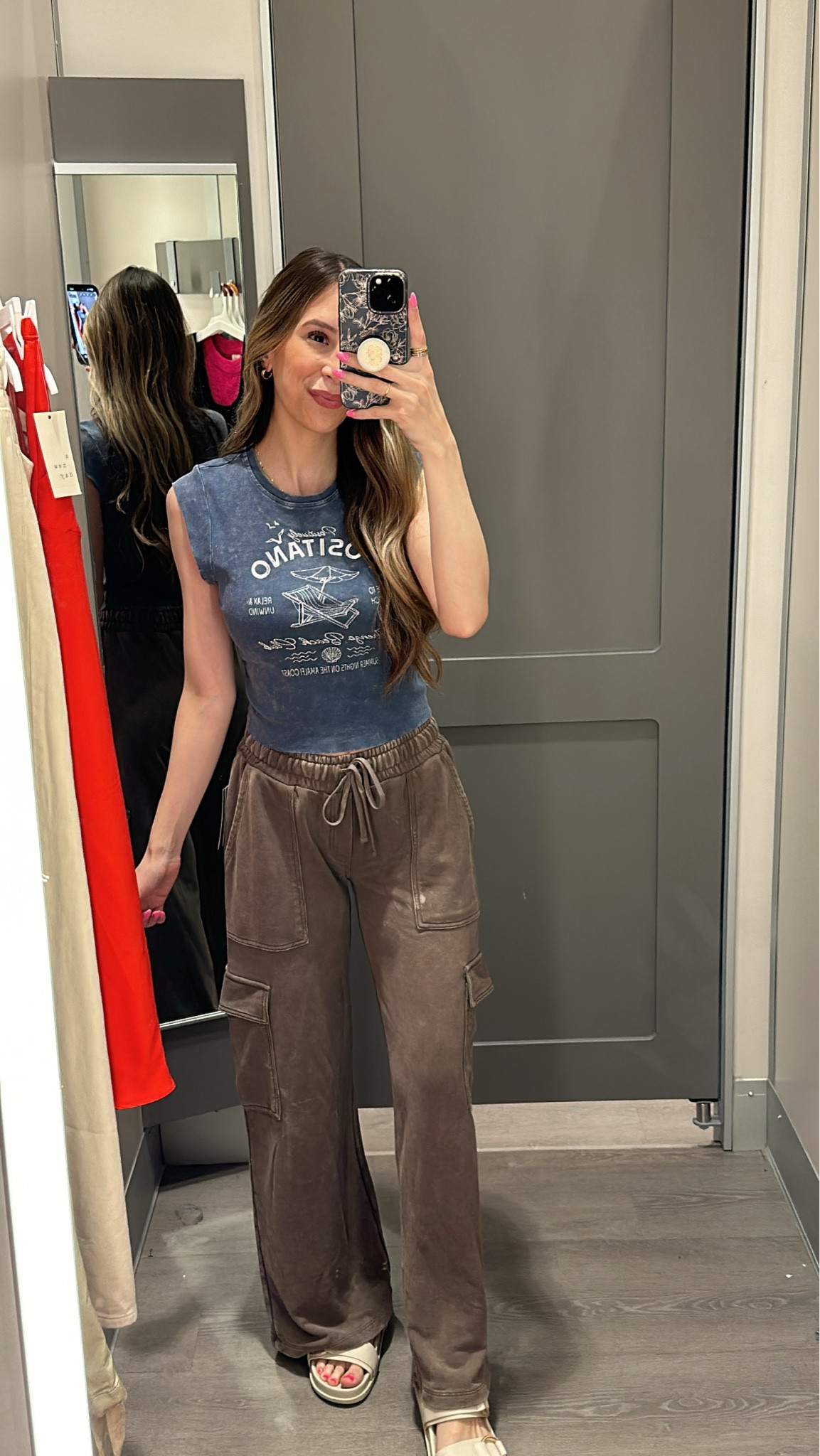 Cargo Sweatpants + Baby Tee 🤎✨

Pants: XS
Tee: Small (could’ve purchased an XS)

Travel outfit, summer outfit, casual outfit, cargo pants, baby tee, baby t-shirt, cropped tee, cropped t-shirt, summer shirt, summer tee, affordable outfit, college outfit, beach outfit, beach style, vacation outfit 

#LTKStyleTip #LTKU #LTKFindsUnder50