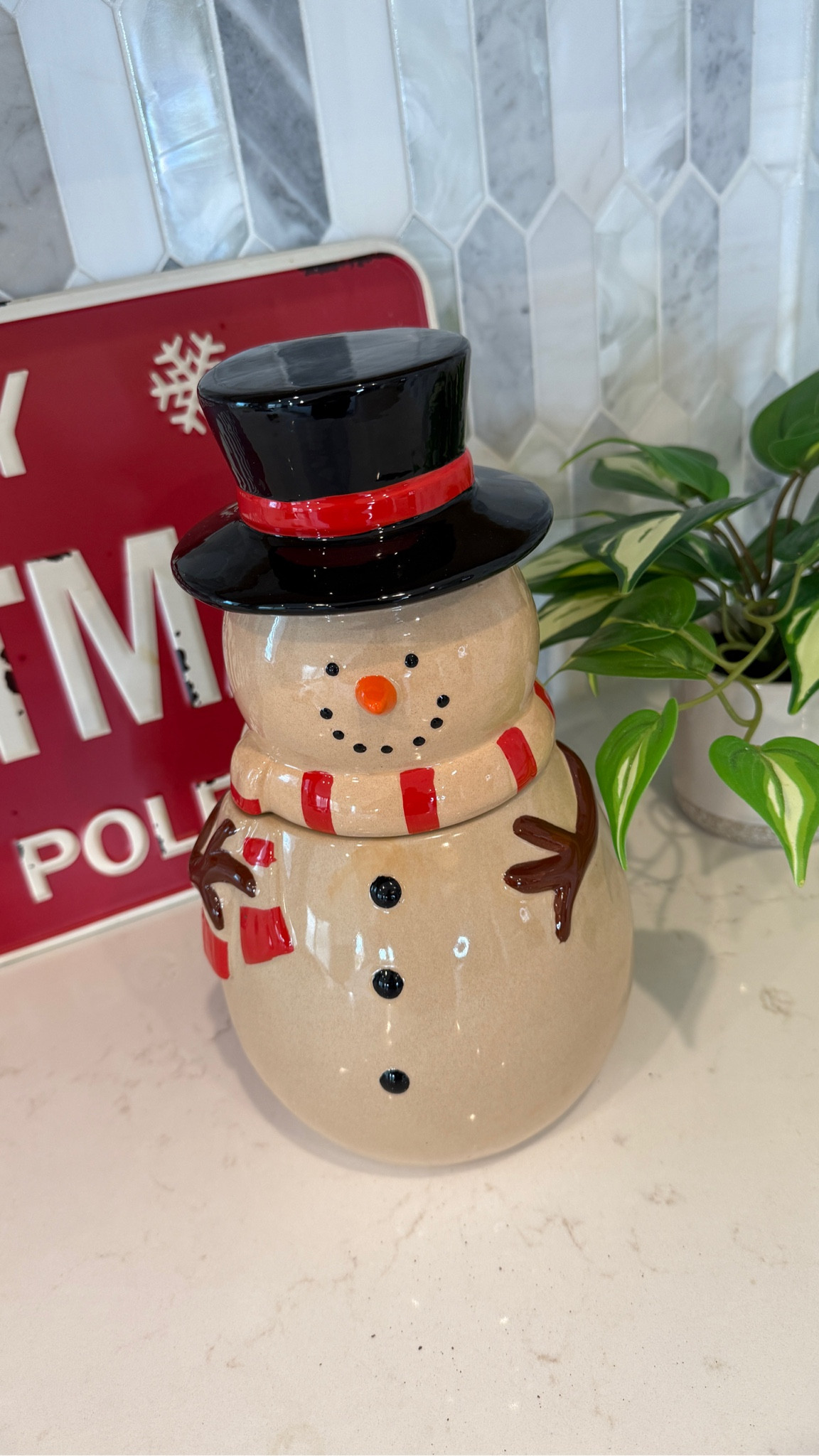 Linking some fabulous gift ideas here! 
Cardigan is oversized and comfy. Order your normal size. 
Denim are stretchy and also so soft. They run true to size. 
The white button up shirt runs true to size. 


#LTKSeasonal #LTKGiftGuide #LTKHoliday