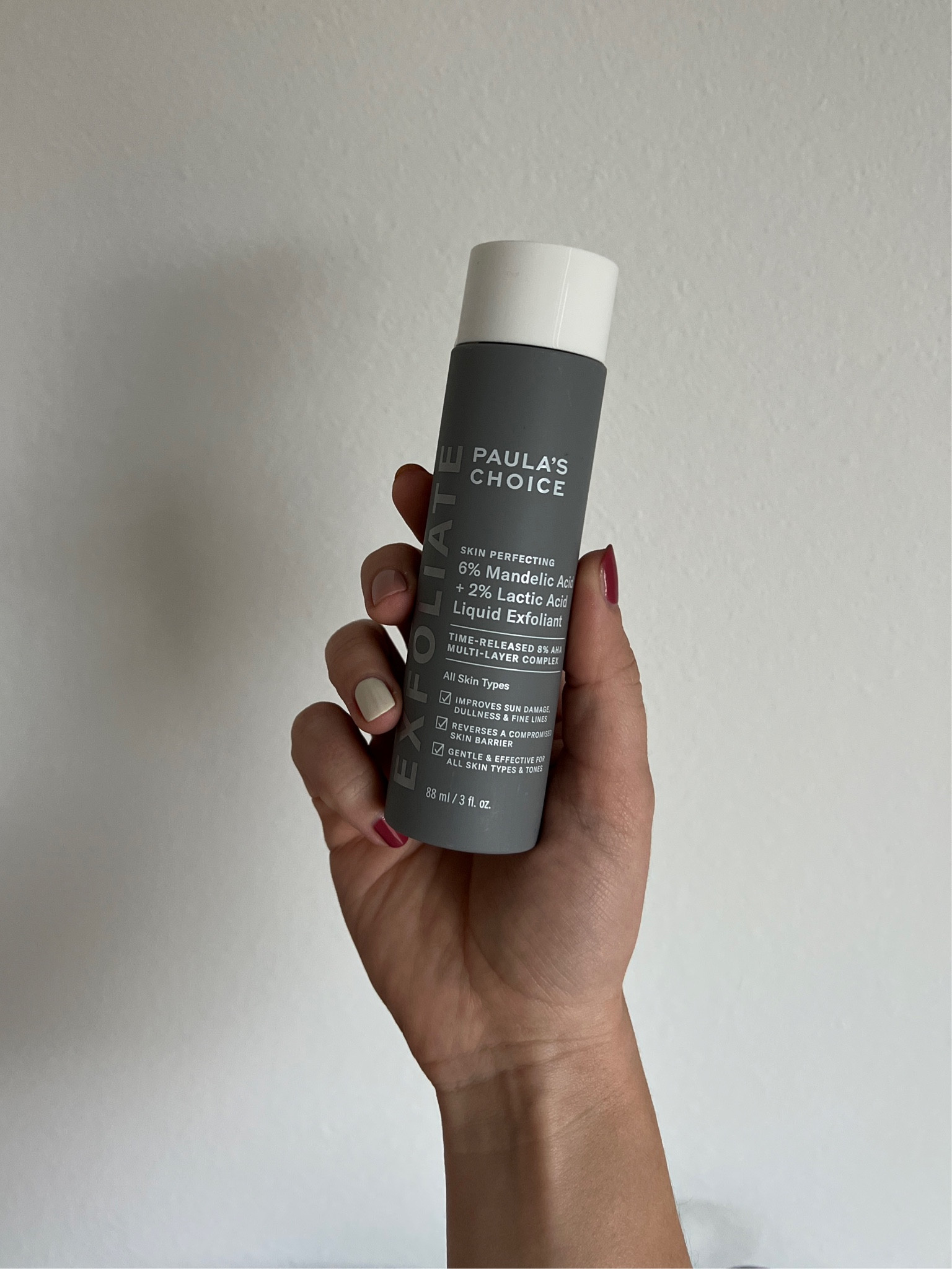 An amazing chemical exfoliant for keeping pores open and minimizing their appearance! 🧖🏻‍♀️

#LTKbeauty