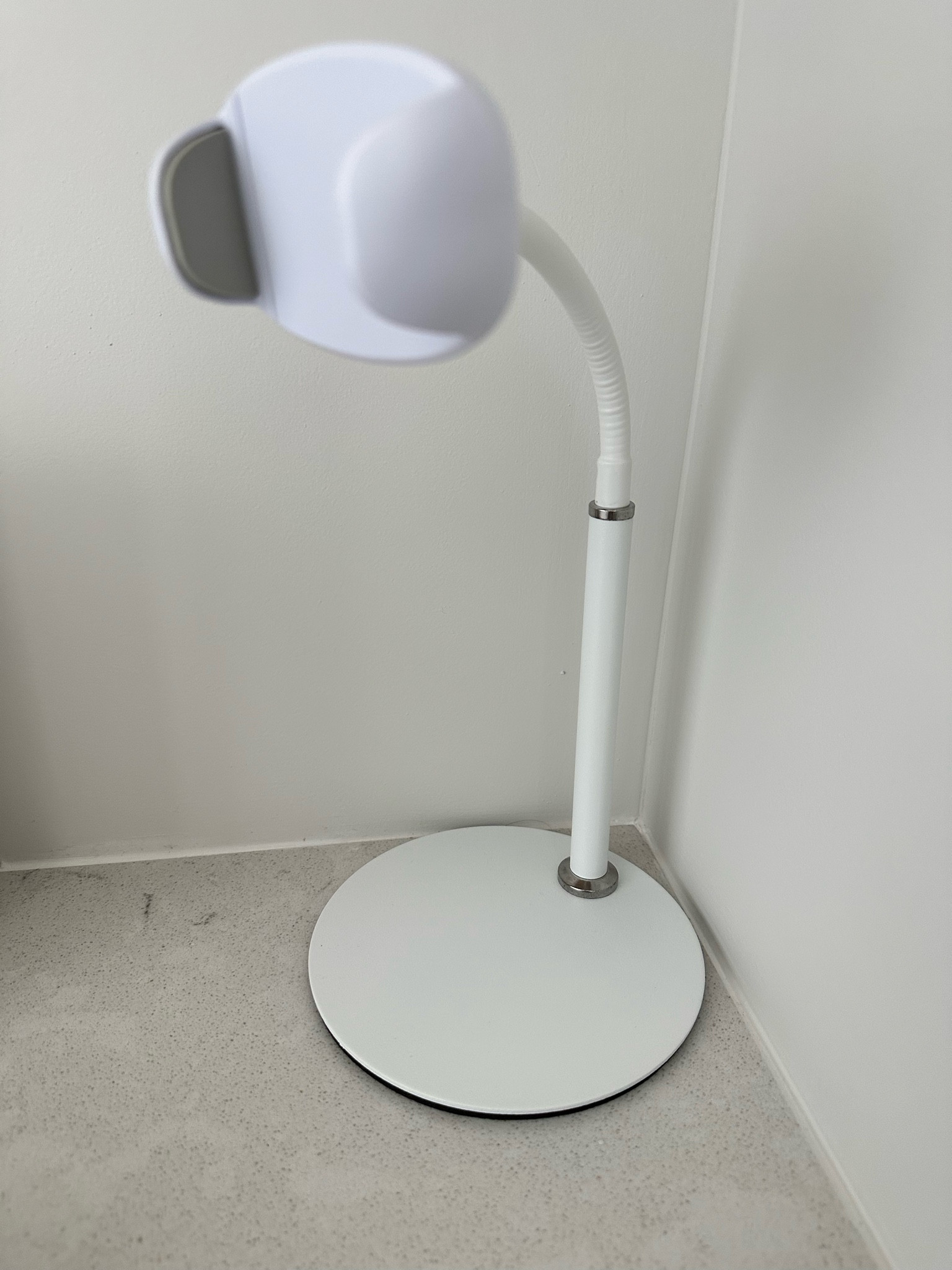 Phone stand I love! Great if you use your phone for video calls, want to prop it up to watch a video, or just want to take a selfie 😜

#LTKU #LTKFind #LTKunder50