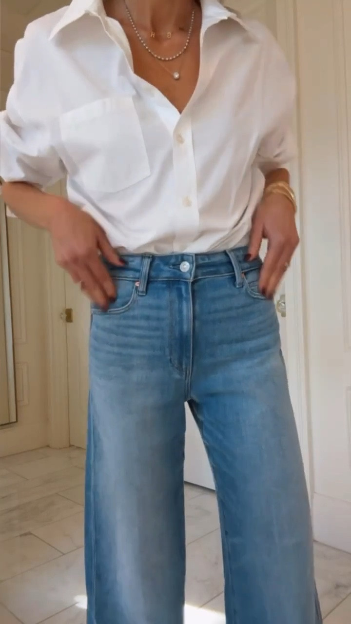 My go-to “looks good with every outfit” jeans are on sale right now 🖤

The PAIGE Anessa has the most flattering high rise + straight leg that pairs with everything from oversized knits to fitted tees and blazers. @Bloomingdale's US 

#LTKSaleAlert