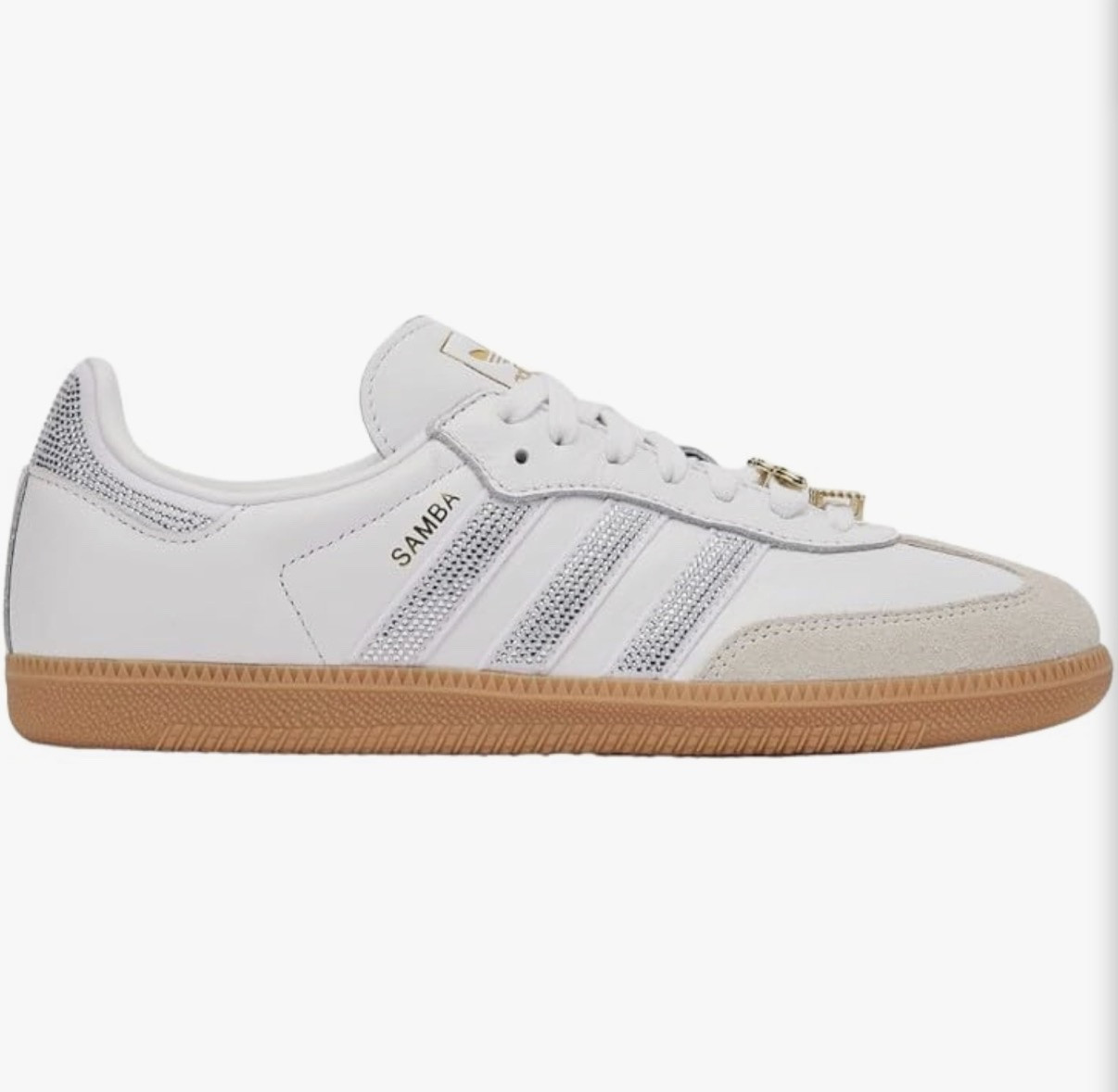 Tennis shoes - I love the sparkle on these so much and they are on sale!


#LTKSaleAlert @adidas #tennisshoes #sneakers #fashionsneakers #salefinds #amazon #sambas

#LTKActive #LTKU #LTKOver40