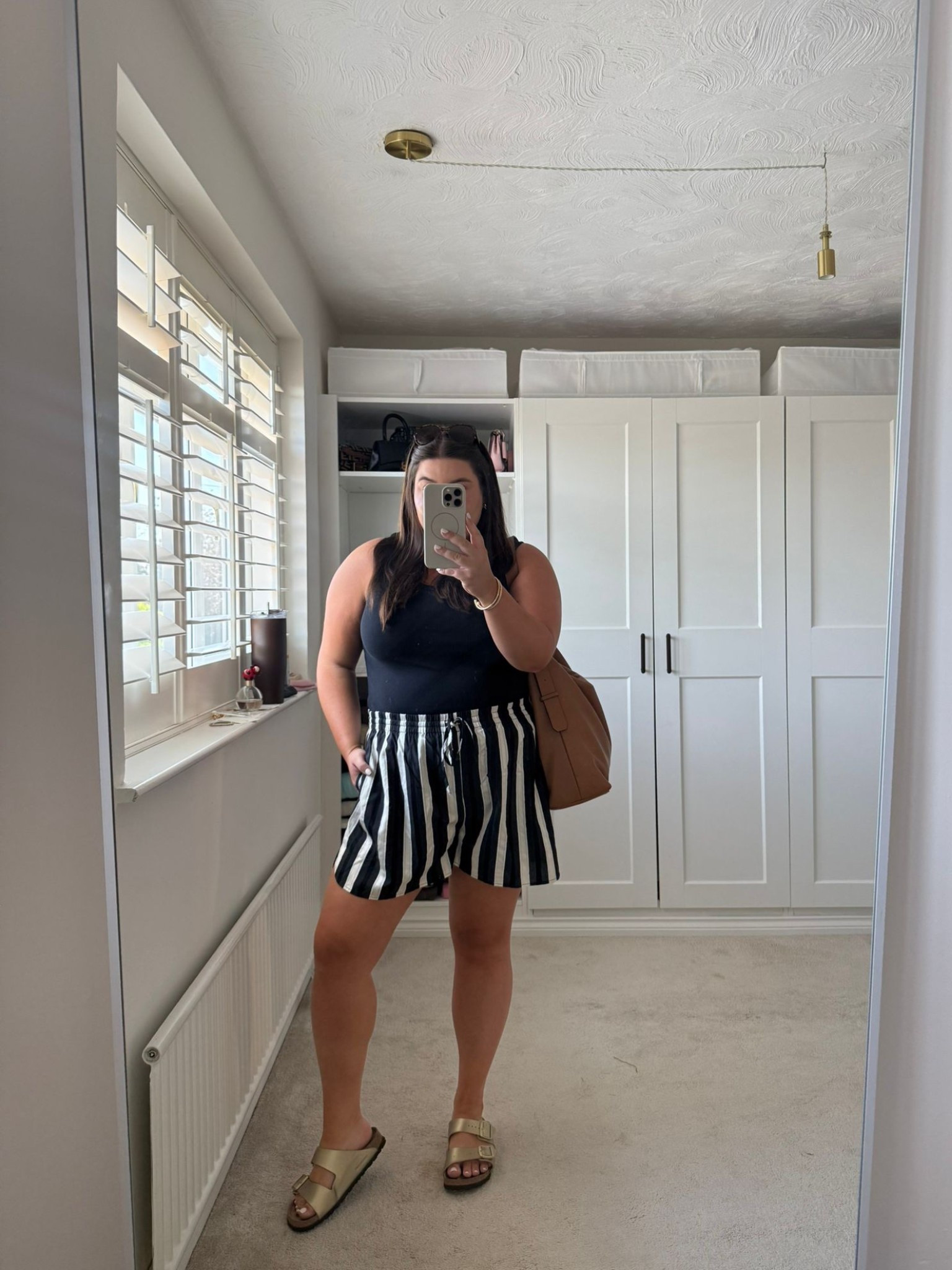 H&M striped shorts 🖤✨

#LTKeurope #LTKuk #LTKsummer