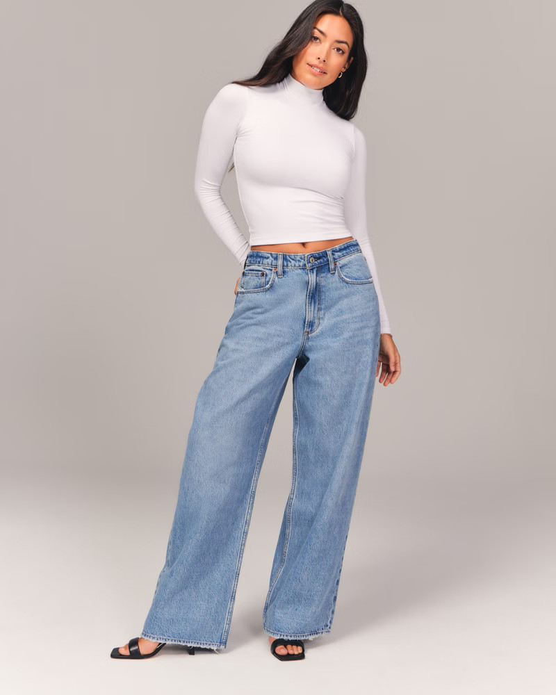 Curve Love Mid Rise Ultra Wide Leg Jean | Abercrombie & Fitch (US)