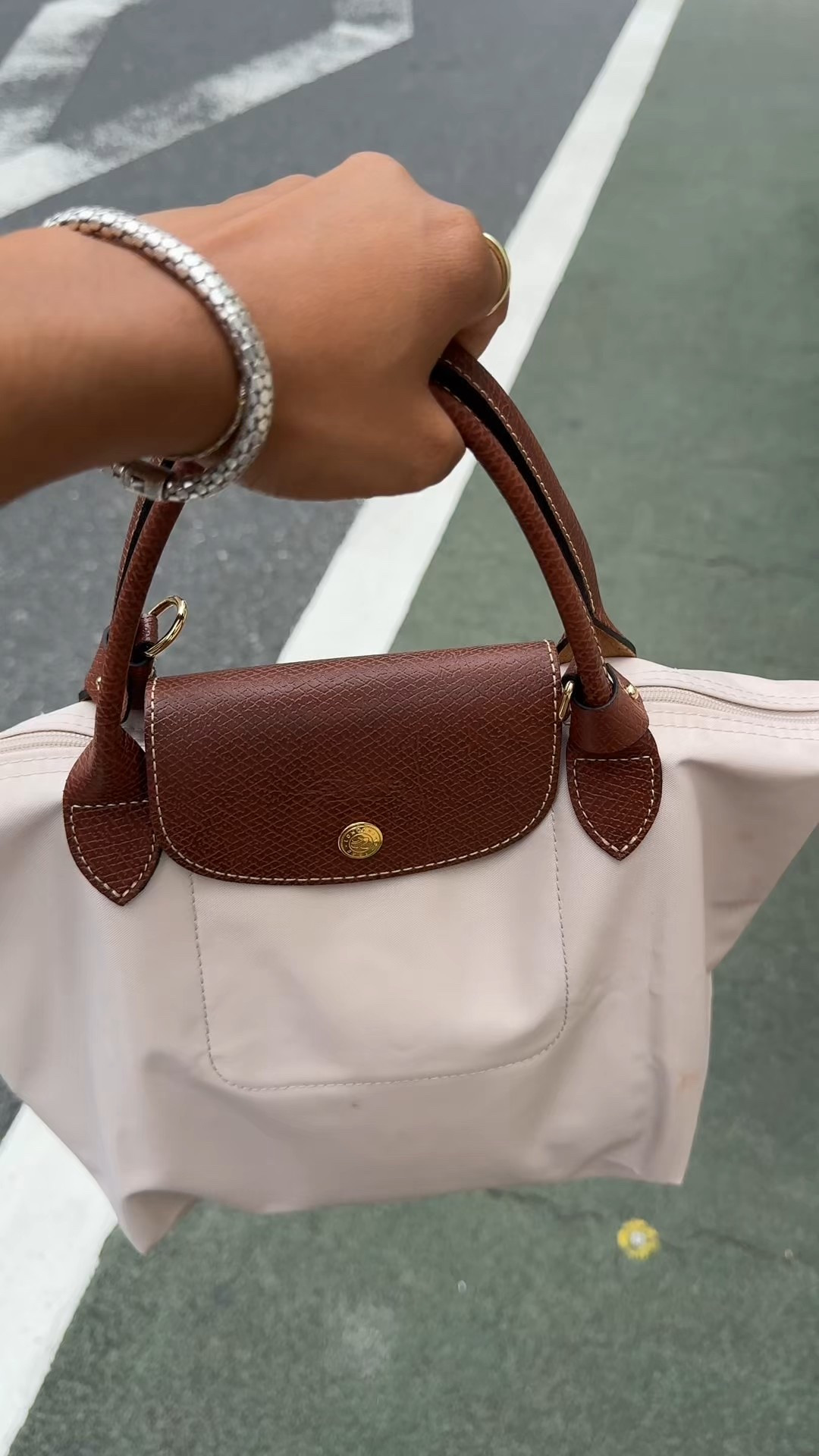 I can confidently say this is the best size bag when traveling abroad 