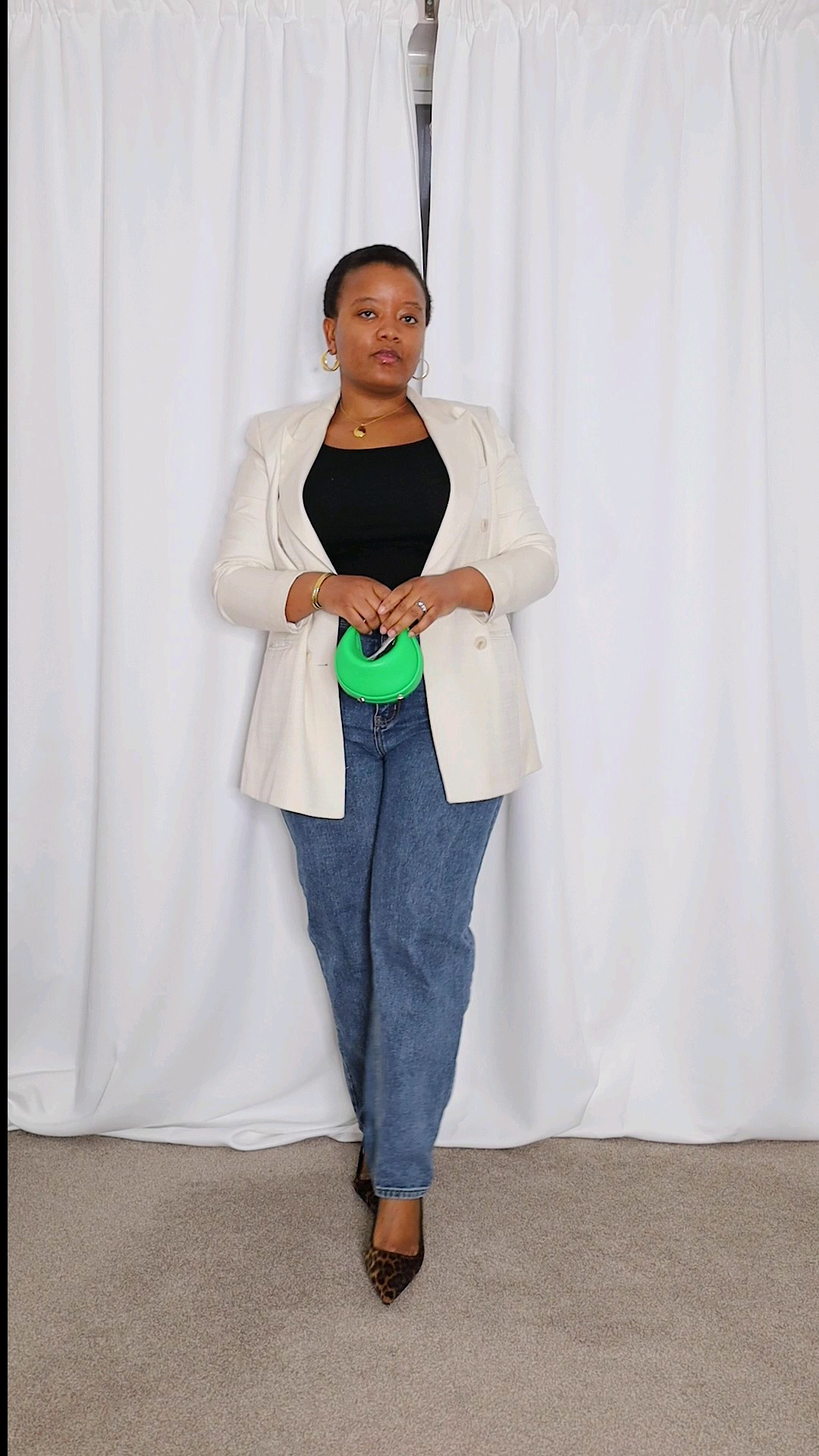 Valentine's Day Date Outfit Inspiration.This is an effortless chic look. Perfect for all dating stages. Style with pants that compliment your body shape. Casual look

#LTKdatenight #LTKFashionMonth #LTKstyletip