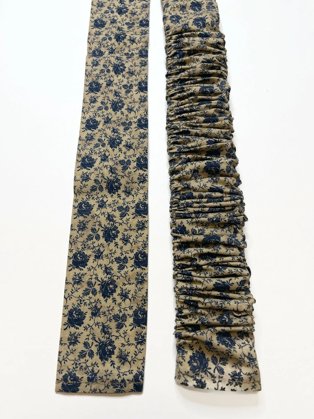 Slip-on Handmade Lamp Cord Cover, 19th Century Blue Floral & Khaki, Fabric Cover, Chain Cord Slee... | Etsy (US)