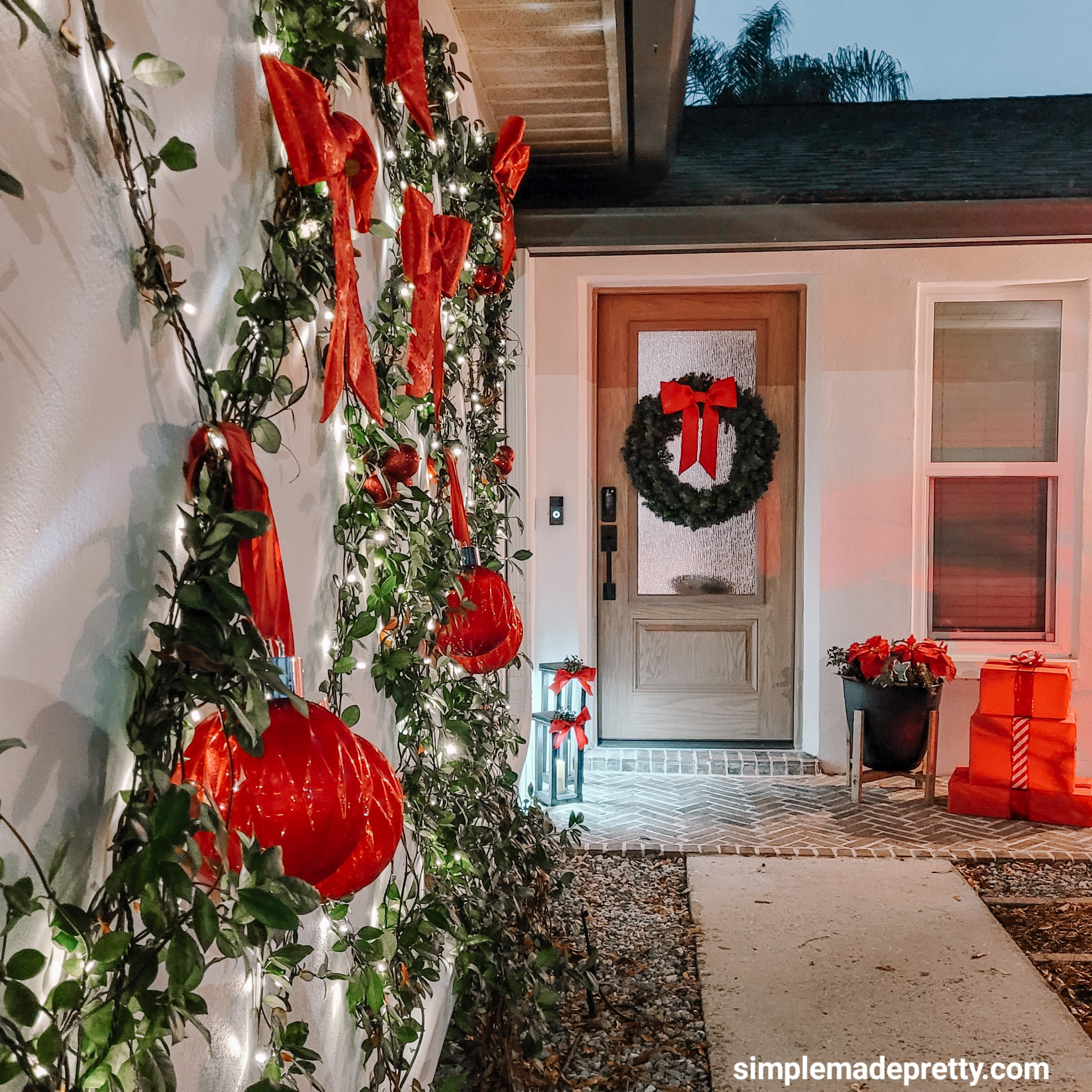 Who knew a few red bows could make the jasmine wall this festive? 🎀
Simple, affordable, and so pretty — linked everything!

#OutdoorHolidayDecor #JasmineWall #ChristmasPorchIdeas #LTKDecor #HolidayHome 

 #LTKHoliday #LTKSeasonal #LTKHome