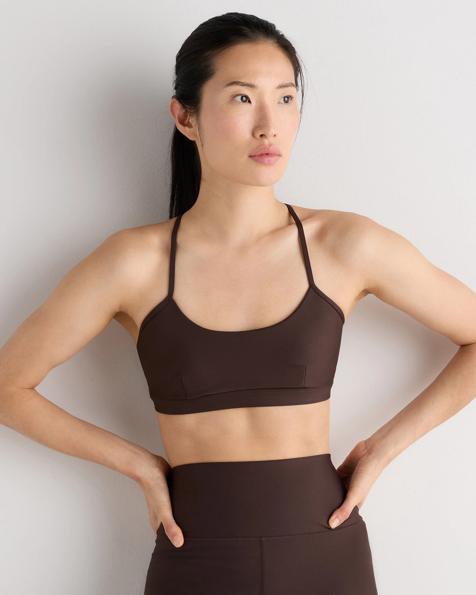 Quince | Women's Satin-Sculpt Cross Back Adjustable Sports Bra in Deep Navy, Size Medium, Polyester | Quince