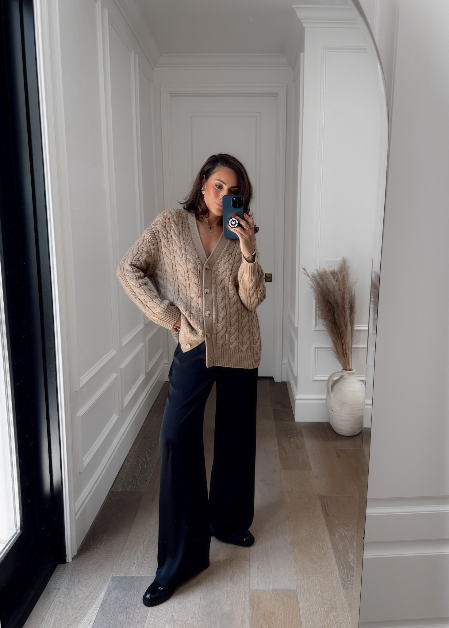 The perfect neutral cardigan has been found! Amazing quality!
Cardigan sized up to a M for oversized fit Pants XS they run generous

#LTKxNSale #LTKSeasonal #LTKVideo