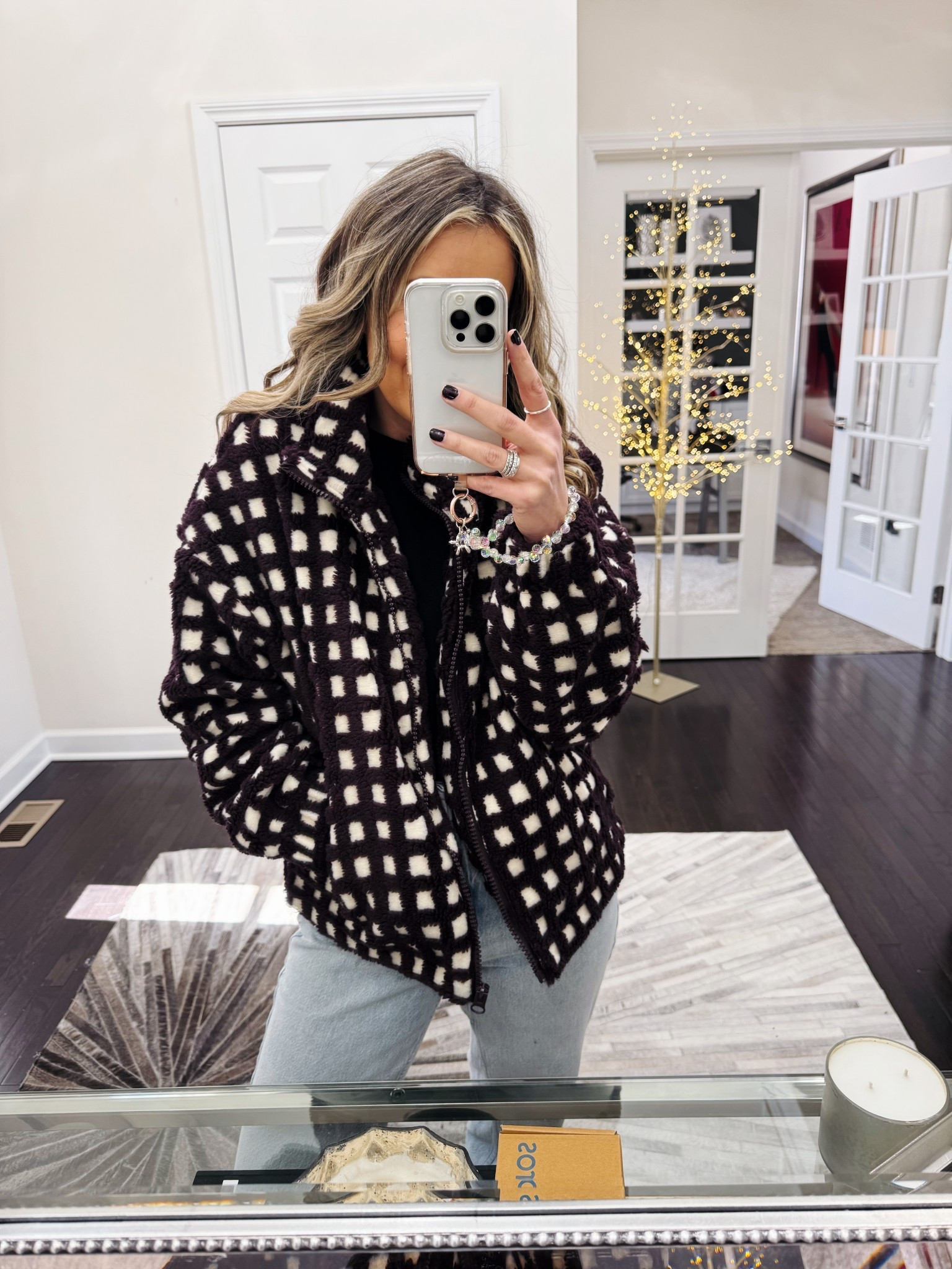 This fleece has been keeping me  warm! Comes in SO MANY colors👏🏼

#LTKSeasonal #LTKmomlife #LTKdayinmylife