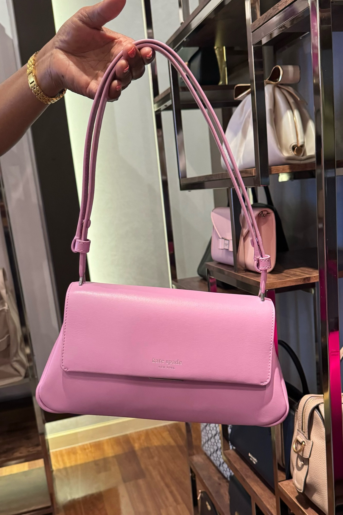 Love this cute little shoulder bag from Kate Spade. It comes in some lovely fall colors.

#LTKStyleTip #LTKItBag