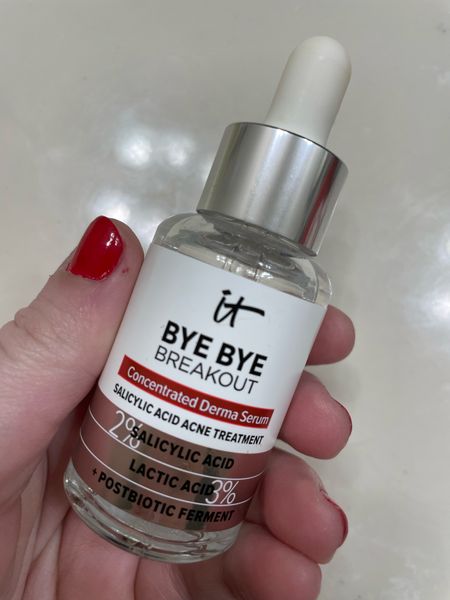 I can tell such a difference with my acne since I've started using the "bye bye breakout" serum from IT Cosmetics. It's 25% off today! Click on the item you want to shop and then click copy code before clicking shop now. Paste the code in at checkout! 

#LTKbeauty #LTKSale #LTKunder50