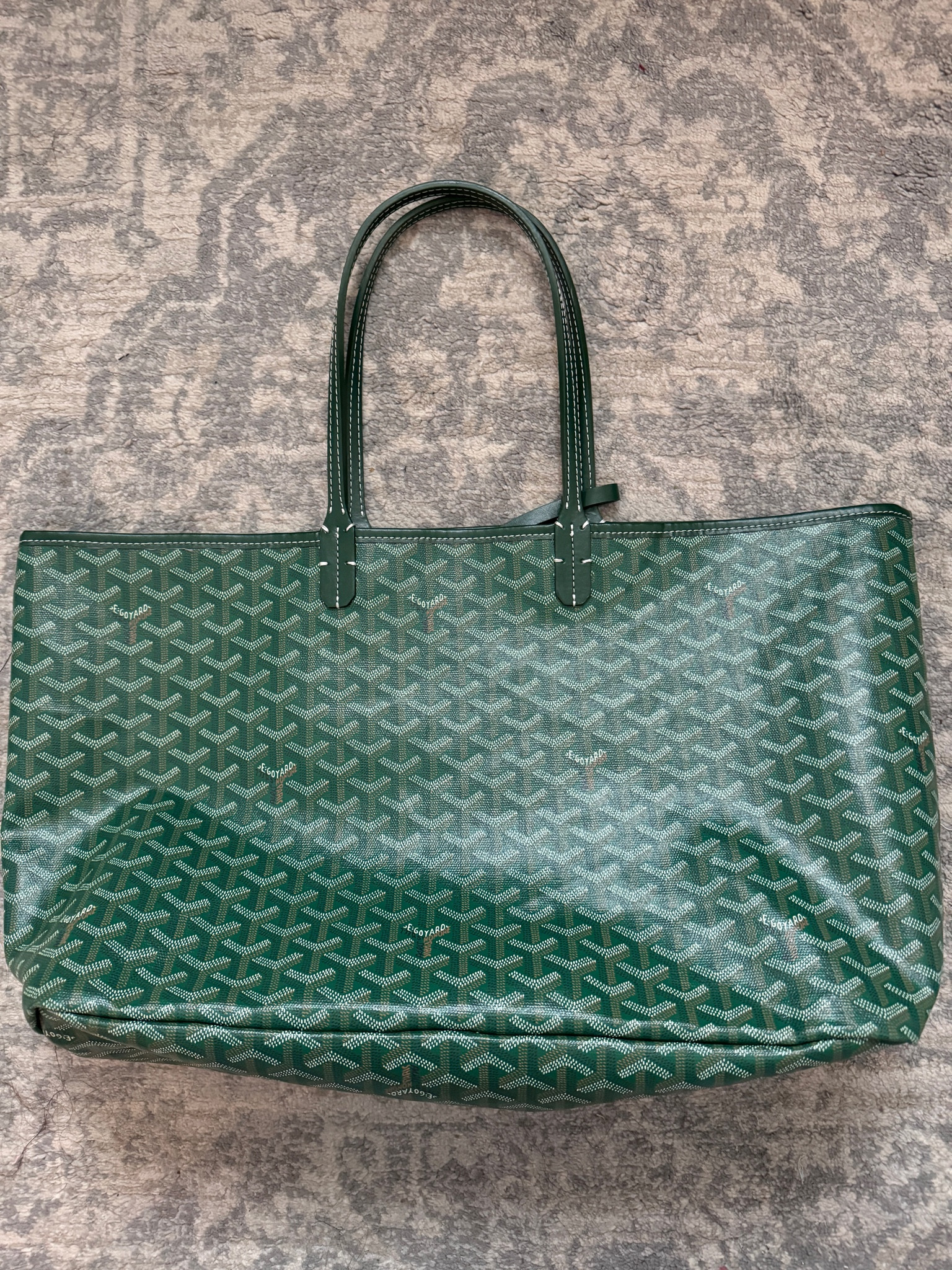 Goyard tote!

#LTKSeasonal #LTKHoliday #LTKStyleTip