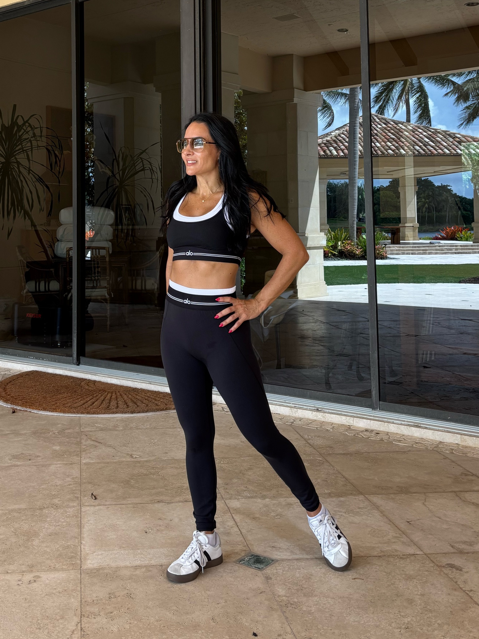 New alo set 
Leggings and sports bra 

#LTKfitnessgoals #LTKselfcare #LTKActive