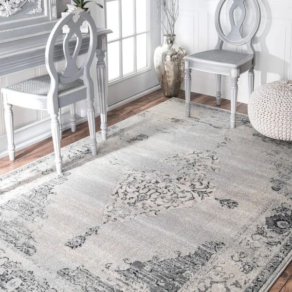 nuLOOM Traditional Vintage Abstract Light Grey Rug (7'10 x 11') | Bed Bath & Beyond