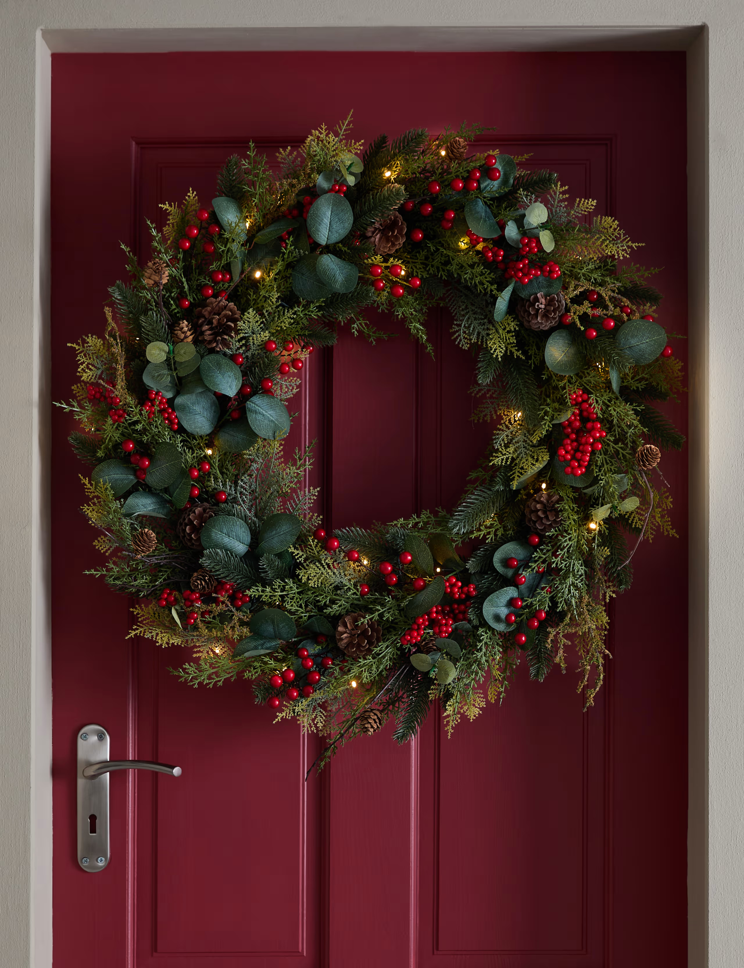 Pre-Lit Extra Large Red Berry Wreath | Marks & Spencer (UK)