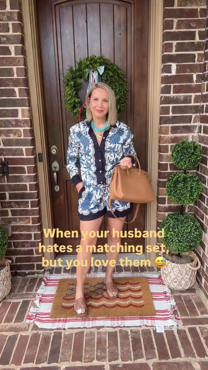 Size xs top, size small shorts. Both are on sale! 

Summer outfit, mom style, over 40

#LTKOver40 #LTKSaleAlert #LTKootd