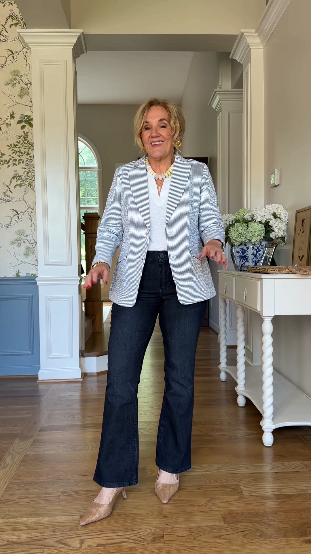 Blazer is on sale wearing a size 10 petite
The jeans I have a 20% off code NANETTE20
I even found my favorite slingbacks on sale
Jeans I’m wearing a size 8 petite

#LTKOver40 #LTKSaleAlert #LTKPetite