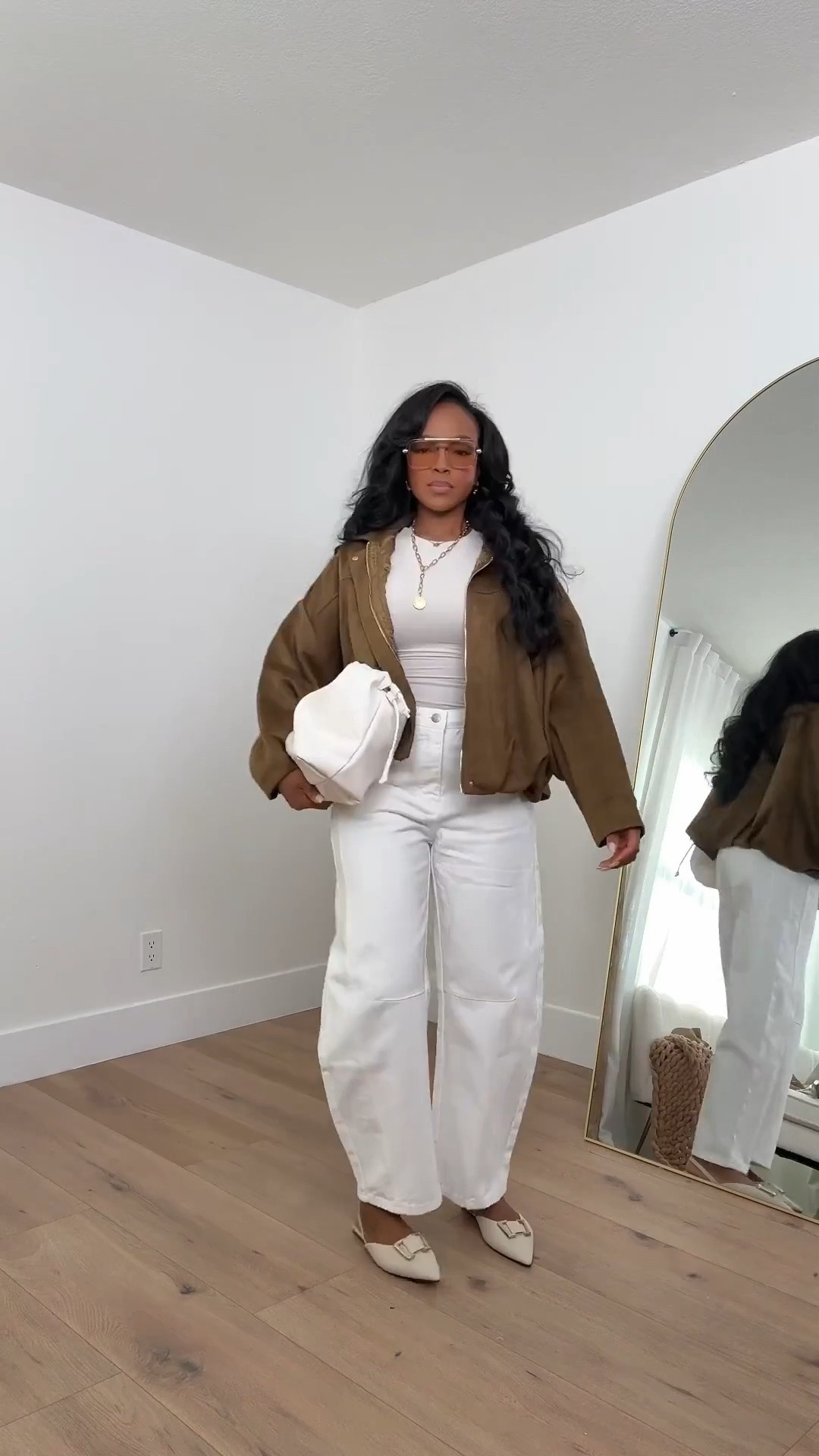 Scroll to shop! ✨ Everything from this look is linked below. 👇🏽    

Wearing: Size Small | 5’4” | 140 lbs | Denim 2 Long

📲   Download the FREE LTK app & follow me (@kirasfashionfinds) to shop all my daily finds.  #LTKootd #LTKPetite #LTKU