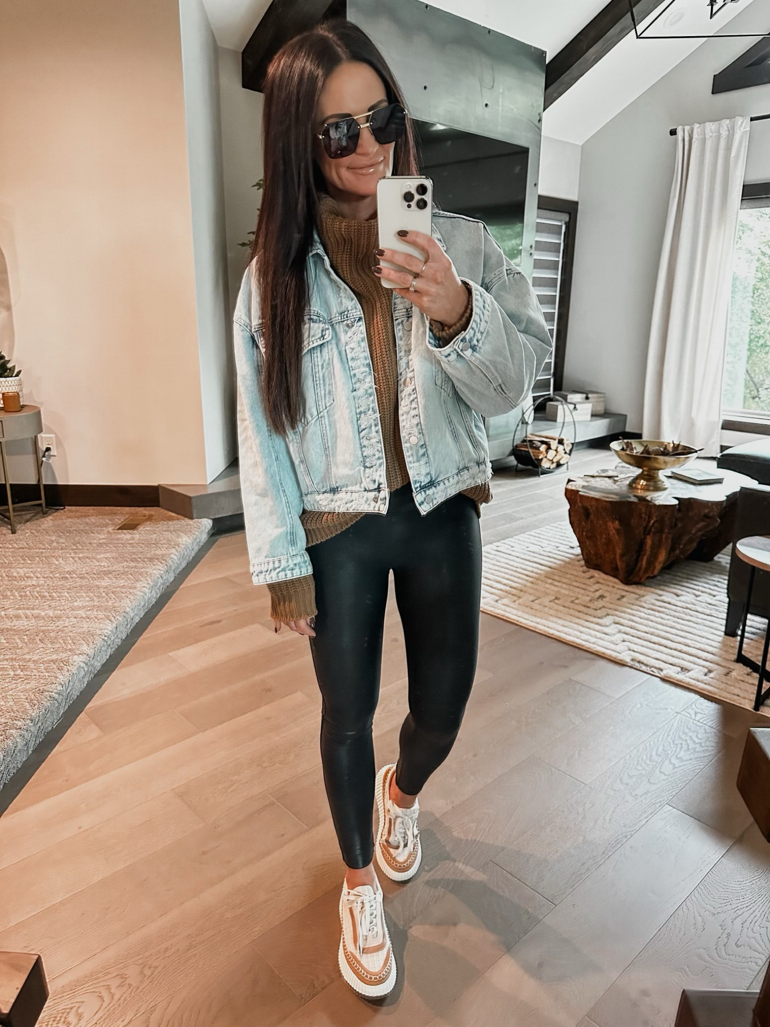 Perfect jacket to layer with this fall!

Lauriebelles, Spanx, Amazon

#LTKstyletip