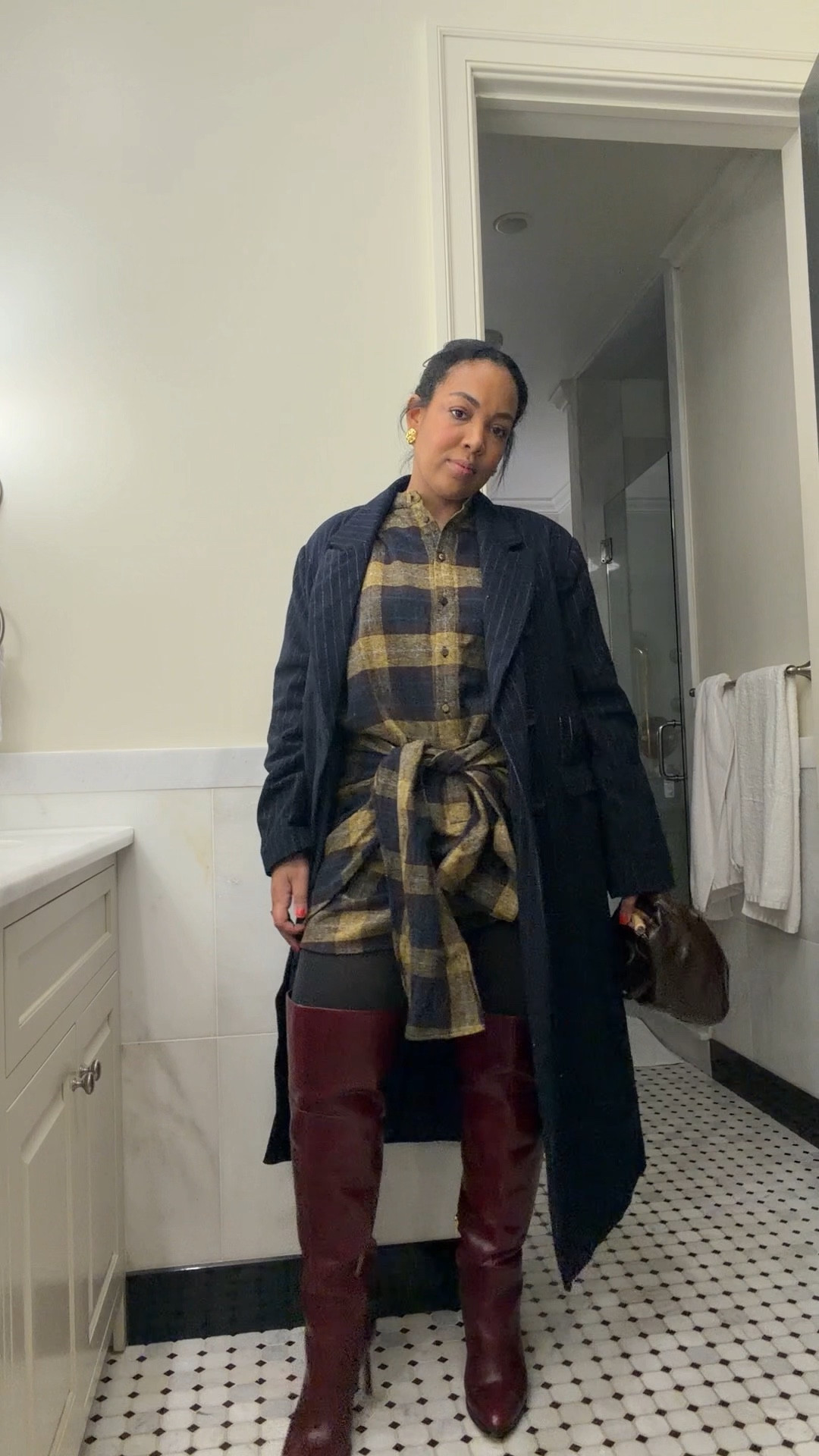 GRWM For the Highlands NC Christmas Parade! So fun ✨🎄🎅🏾

#LTKmomlife #LTKHoliday