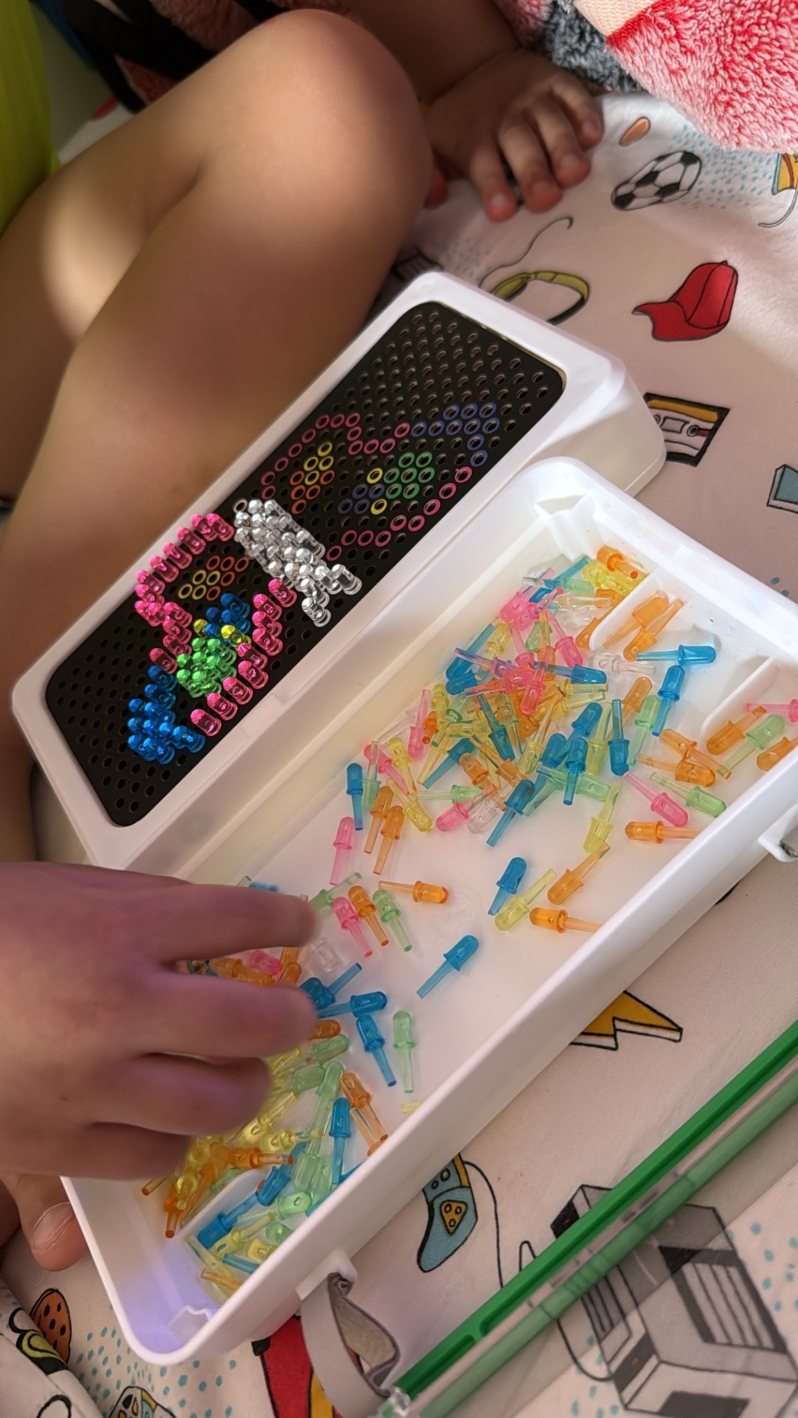 Light box great for screen less activities ✨

#LTKKids #LTKFamily