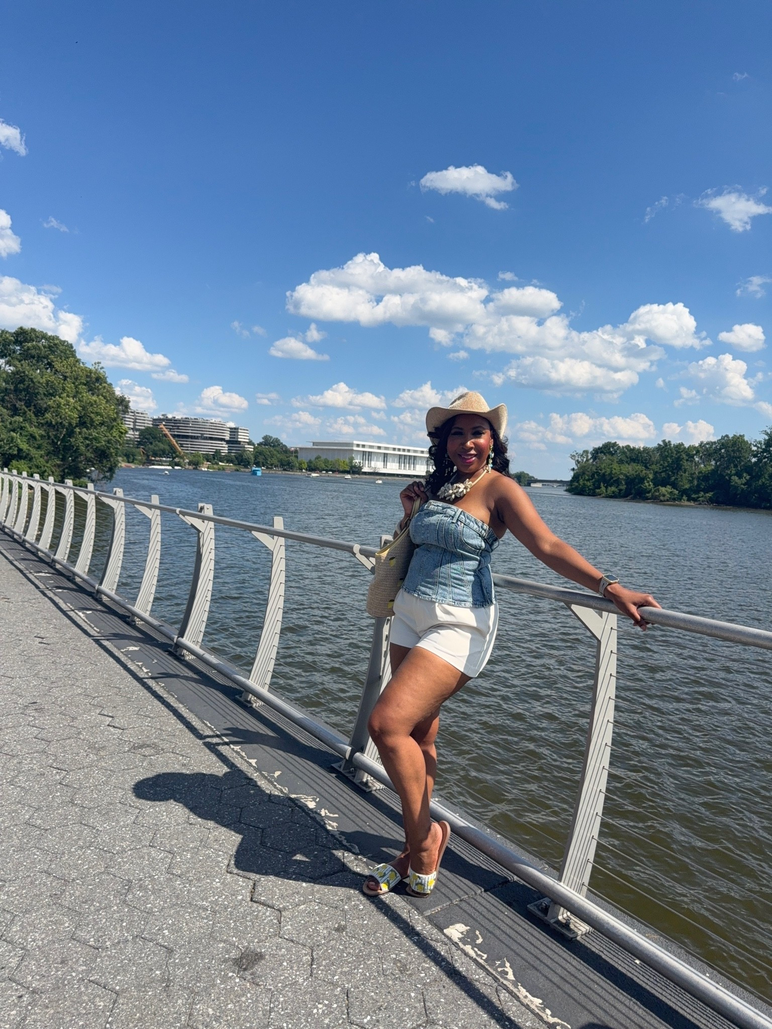 Some days are for checking things off the to-do list.

Other days are for dilly dallying by the water and seeing where the day takes you 💋☀️

#LTKootd #LTKOver40 #LTKSeasonal