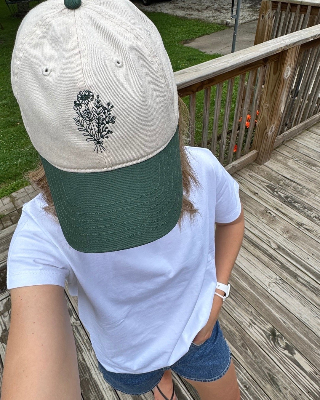 Love the two tone colors and floral design on this hat!! 😍

#LTKootd #LTKmomlife