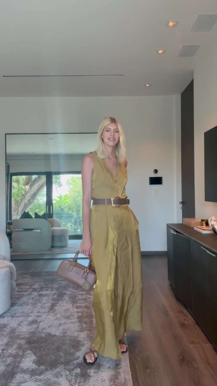 This is such a fun set! ✨ It is very lightweight so it is great for summer.  

 

#LTKStyleTip