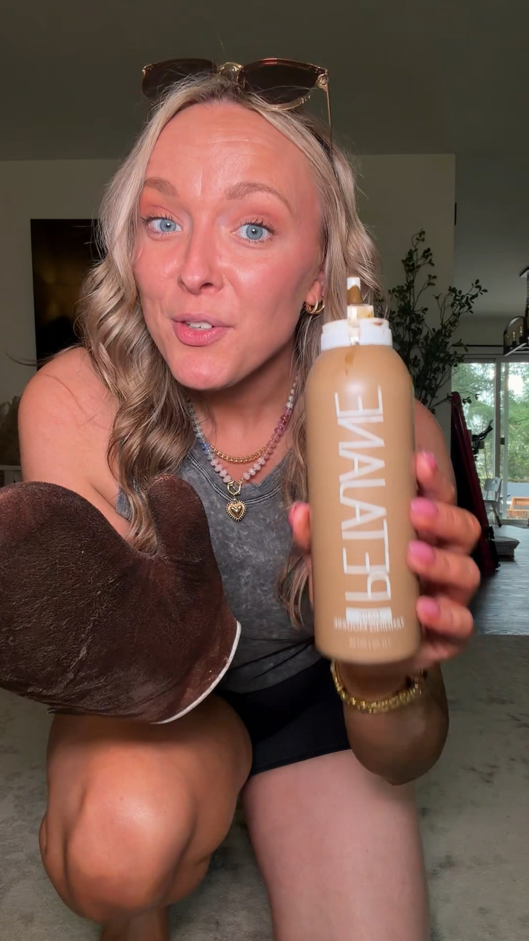 The boost of confidence a good tan gives you is INSANE!!! 

#selftanner #selftan #petajane 