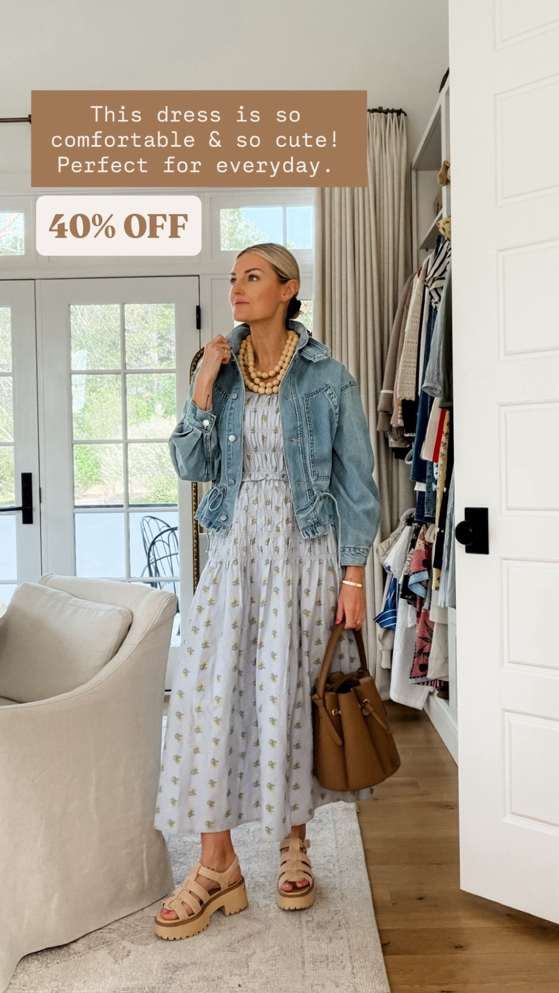 This summer midi dress is so easy to throw on! It’s super comfortable, and it’s currently 40% off for July 4th! Wearing S in dress!

Loverly Grey, Target sale, summer dress, maxi dress, midi dress

#LTKSeasonal #LTKSaleAlert