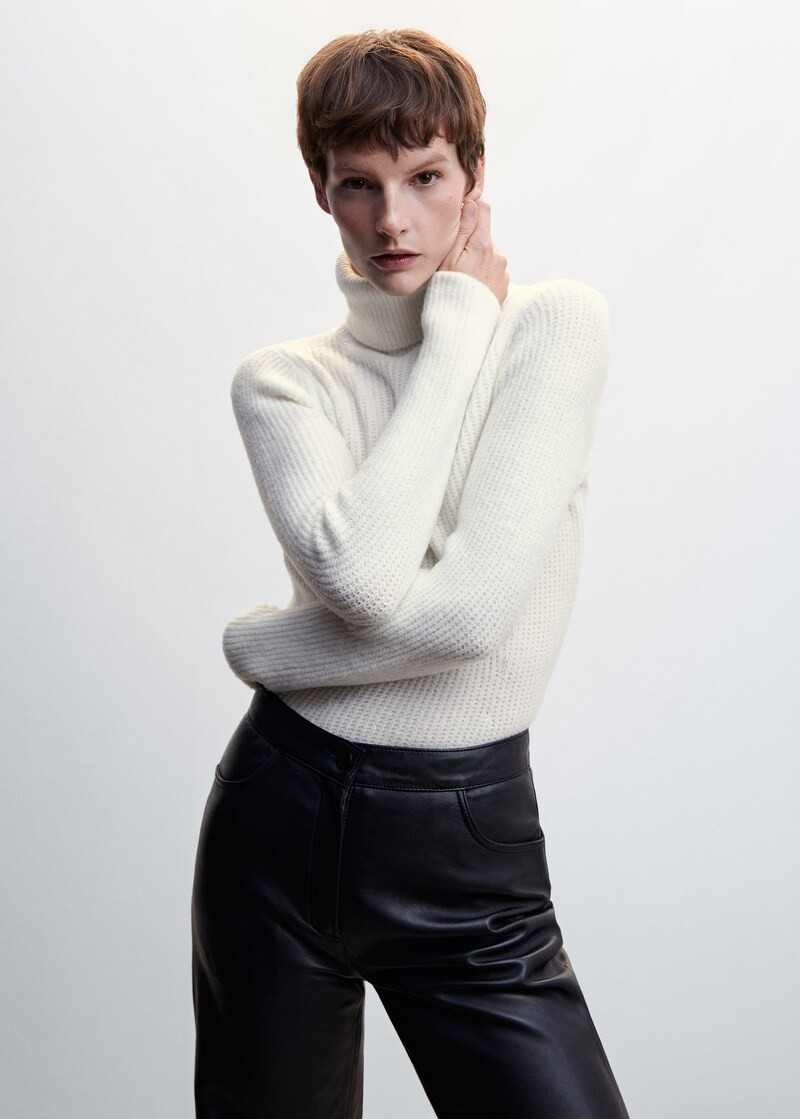 Search: White turtleneck (33) | Mango USA | MANGO (US)