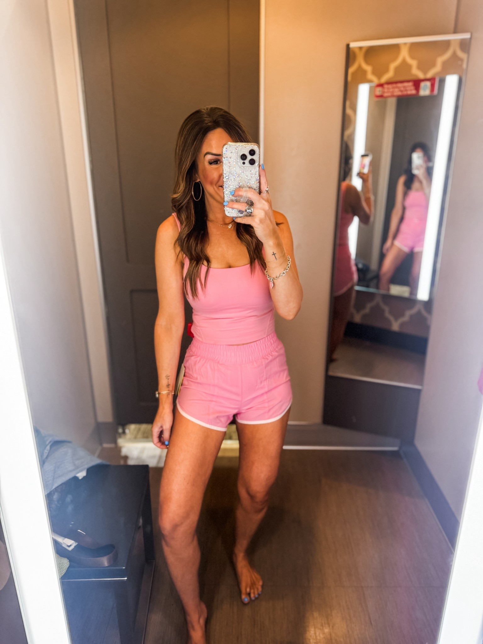 Wearing a small in the top and an XS in the shorts! 

#LTKgrwm #LTKootd #LTKSaleAlert