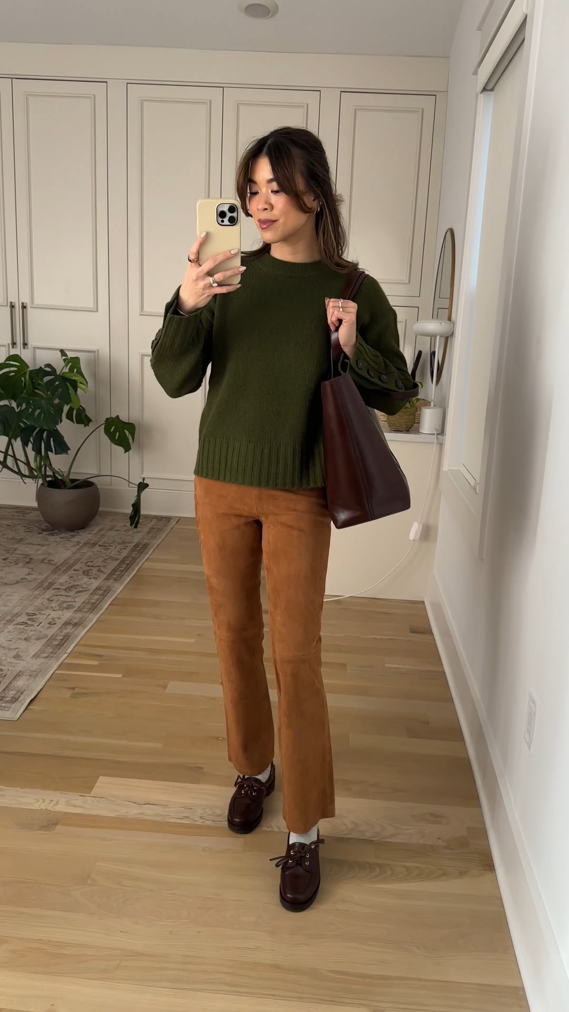 Sizing info: sweater size XS, pants size 2!

petite fashion, get dressed with me, outfit inspiration, ootd, nashville outfit, Nashville influencer, petite style, vacation style, casual outfits, mom style, petite pants, winter dress, winter outfit, winter pants, winter outfit inpso, winter outfit idea, winter top, winter style, winter sweater, cozy sweater, cold weather sweater, cold weather outfit, winter bag, winter purse, suede pants, sezane sweater, sezane suede pants,  

 

#LTKHoliday #LTKSeasonal #LTKPetite