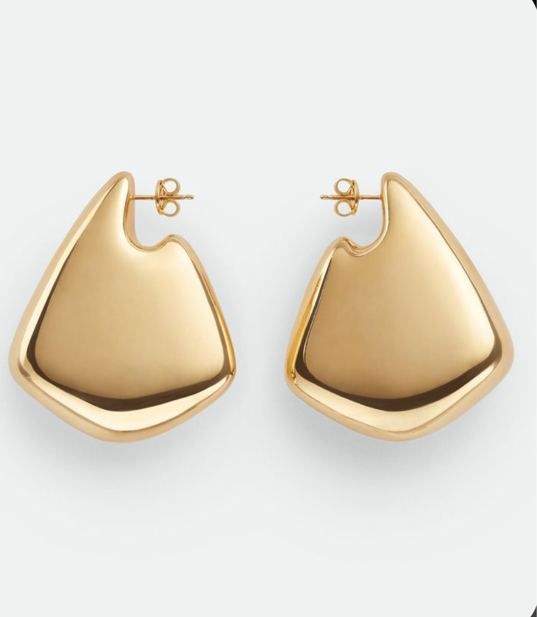 Fin Earrings!!
Perfect for spring and summer!! Super stylish and fun!! Would make a great gift! Fun for a summer festival!!

#EarringEssentials
#JewelryJuncture
#EarringEnvy
#EarringElegance
#FashionFinesse
#EarCandy
#StatementStuds
#ChicCharms
#EarringTrends
#AccessorizeAllAreas
#EarringGlamour
#SparkleAndShine
#EarringObsession
#FineJewelryFinds
#EarAdornments

#LTKWorkwear #LTKStyleTip #LTKGiftGuide