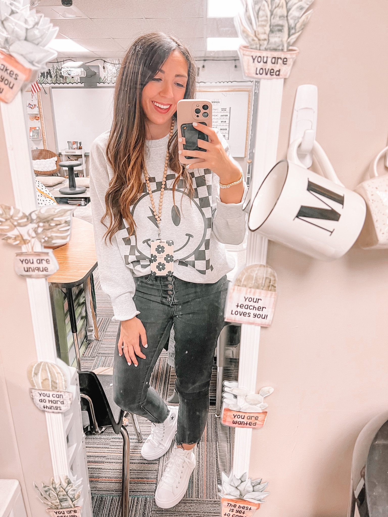 A comfy cute sweatshirt 🤩

#LTKworkwear #LTKSeasonal #LTKunder50