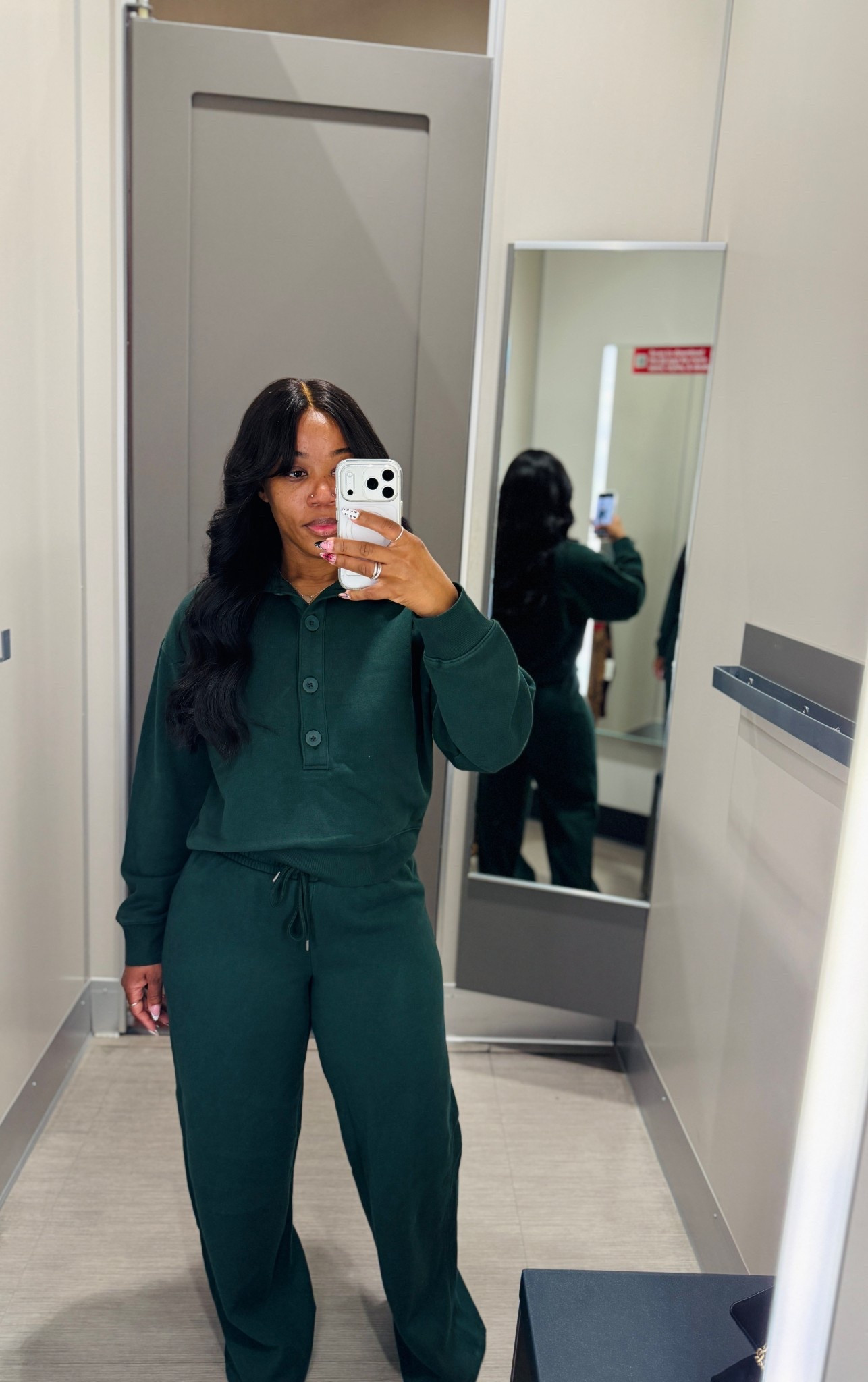 Love this set, I wish it had pockets. But it hits perfectly at my feet, wide leg and very comfortable on. Perfect for lounging or running errands. Wearing a size small in the top and bottom. 

#LTKFindsUnder100