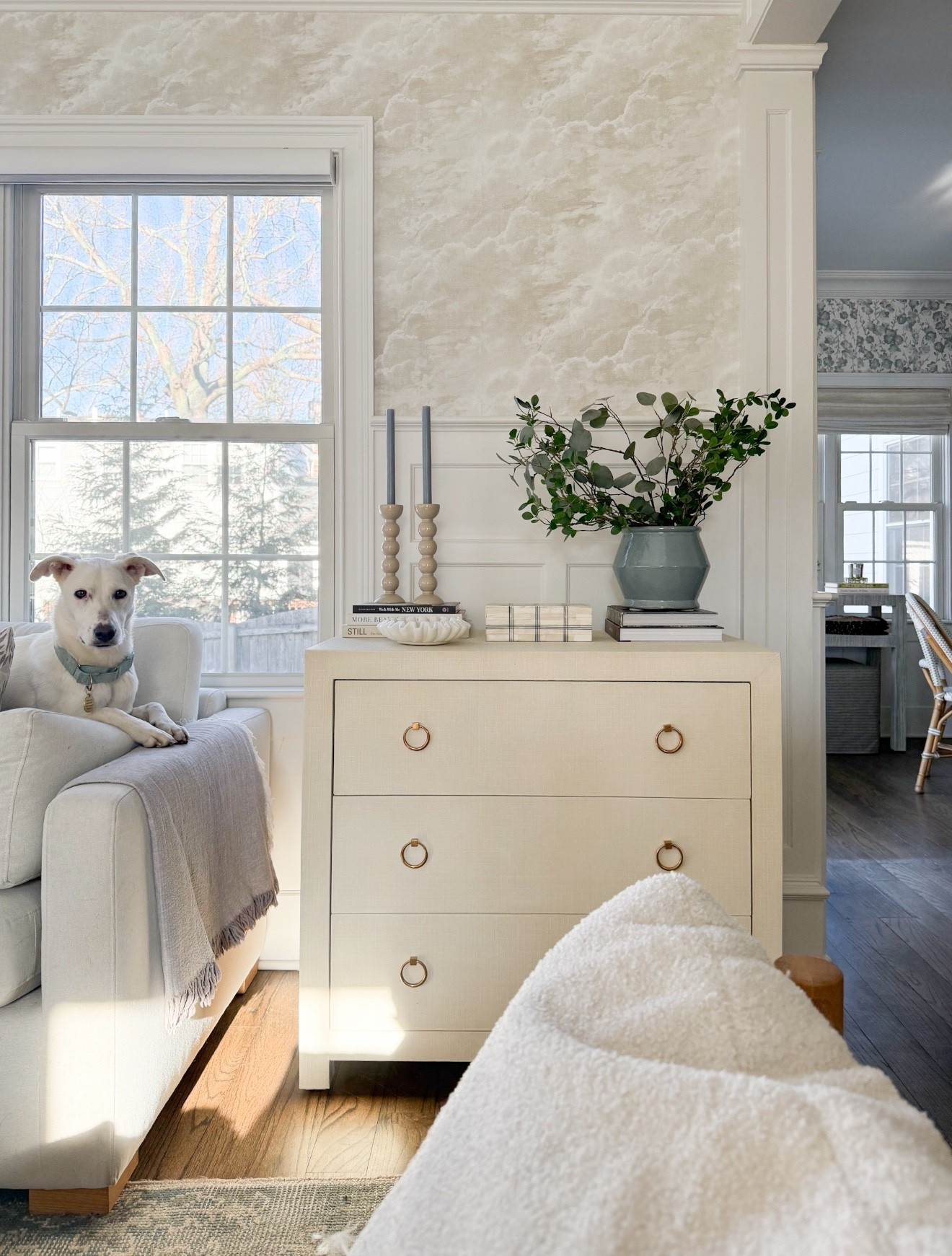 Cheers to the weekend! Linking home decor, accessories and a few new finds I’ve been loving this week. 

Living room furniture, ottomans, frame TV, spring decor, round coffee table, coffee table accessories 

#LTKFindsUnder100 #LTKSaleAlert #LTKHome