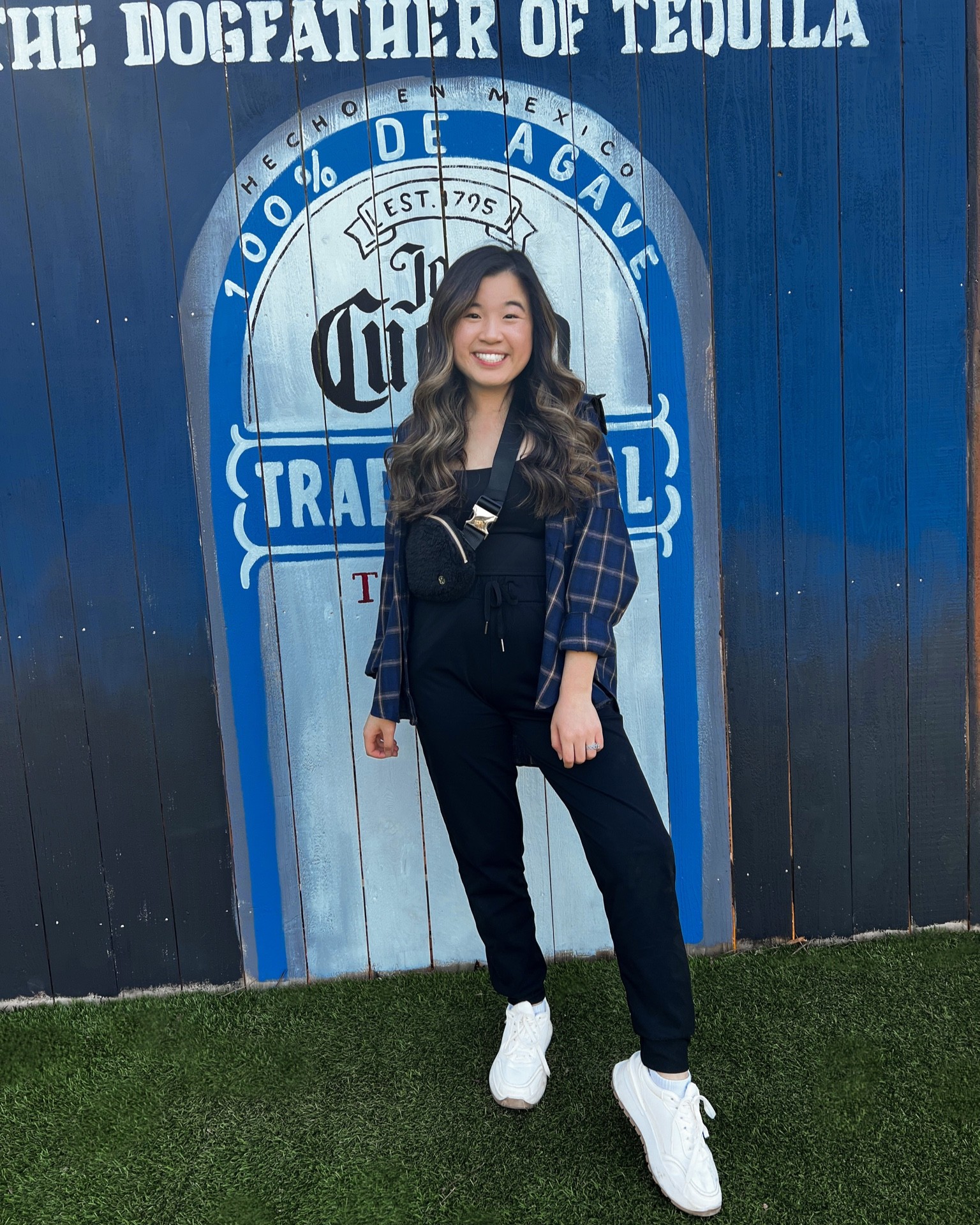 Flannel from a local boutique, black cropped top from Express (size small), black joggers from Amazon (size small), white sneakers from Pink Lily (size 6.5), Sherpa belt bag from Lululemon

#LTKU #LTKunder50 #LTKSeasonal