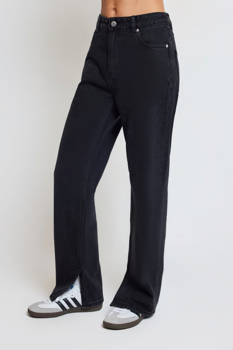 Organic Split Hem Jean | Stylerunner