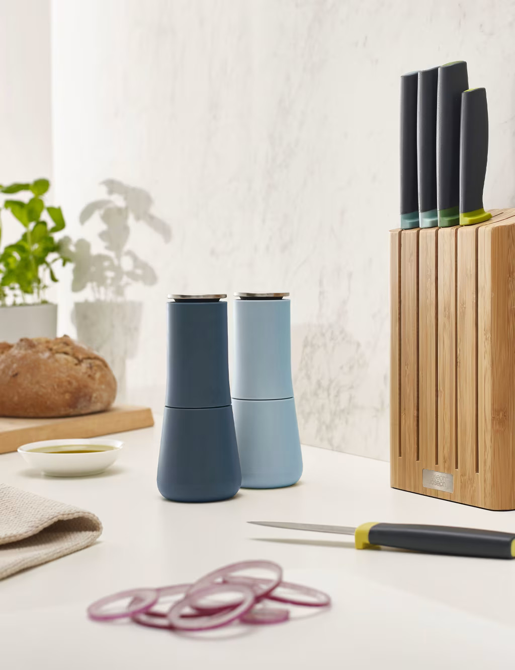 Milltop™ Salt & Pepper Mill Set | Marks & Spencer (UK)