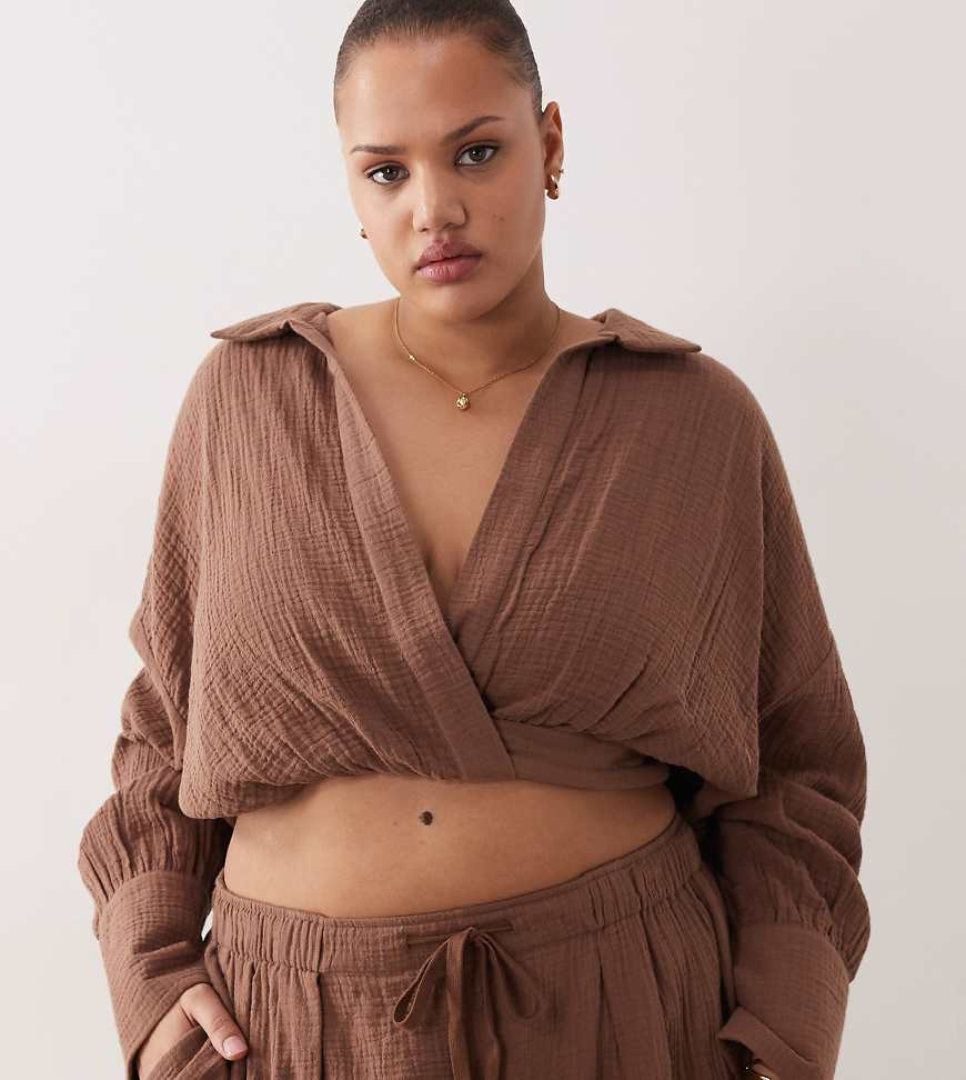 ASOS DESIGN Curve Callie cheesecloth beach wrap front co ord shirt in mocha-Brown | ASOS (Global)